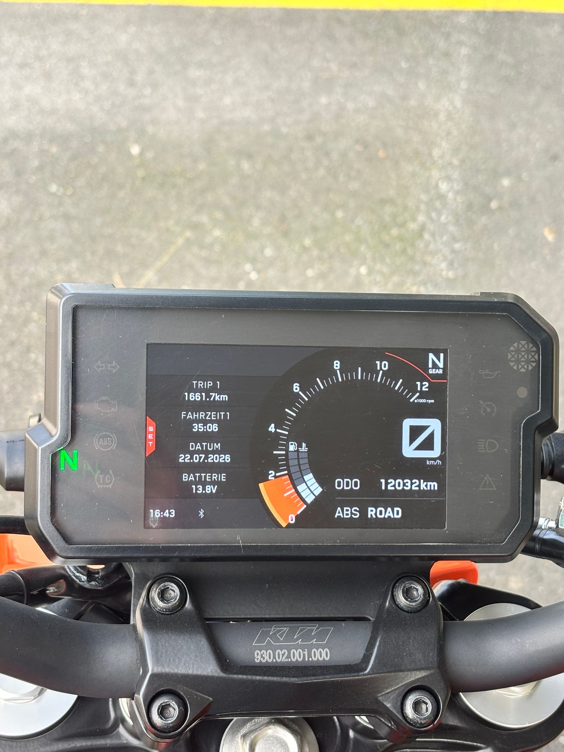KTM 390 Duke ABS-image-5