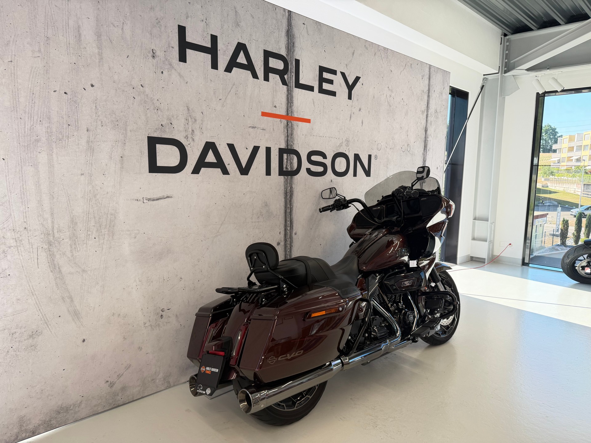 HARLEY-DAVIDSON FLTRXSE Road Glide 121 CVO-image-2