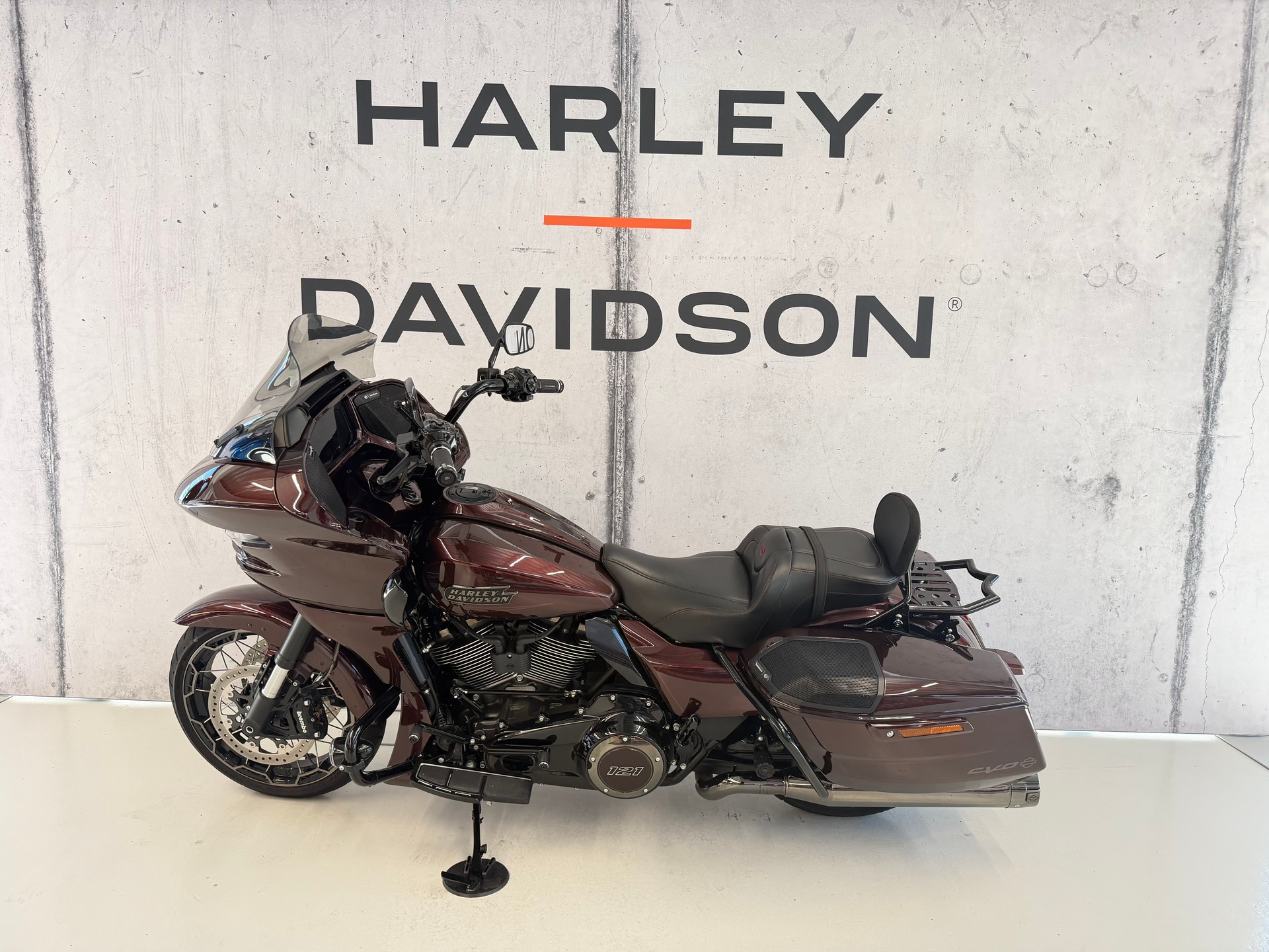 HARLEY-DAVIDSON FLTRXSE Road Glide 121 CVO-image-3