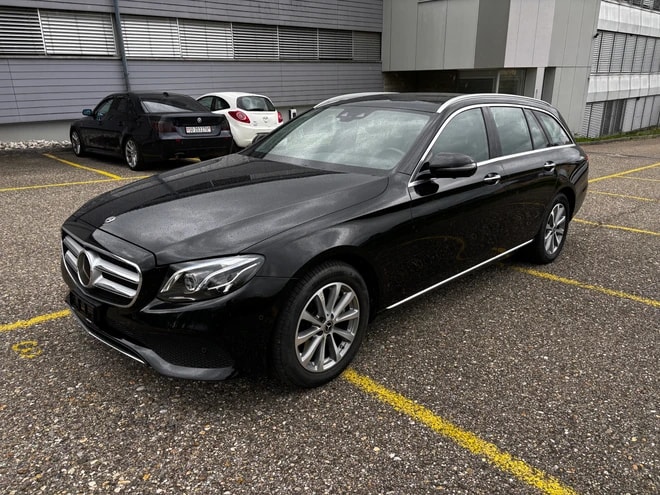 MERCEDES-BENZ E 220 d Exclusive 4Matic 9G-Tronic-image-1