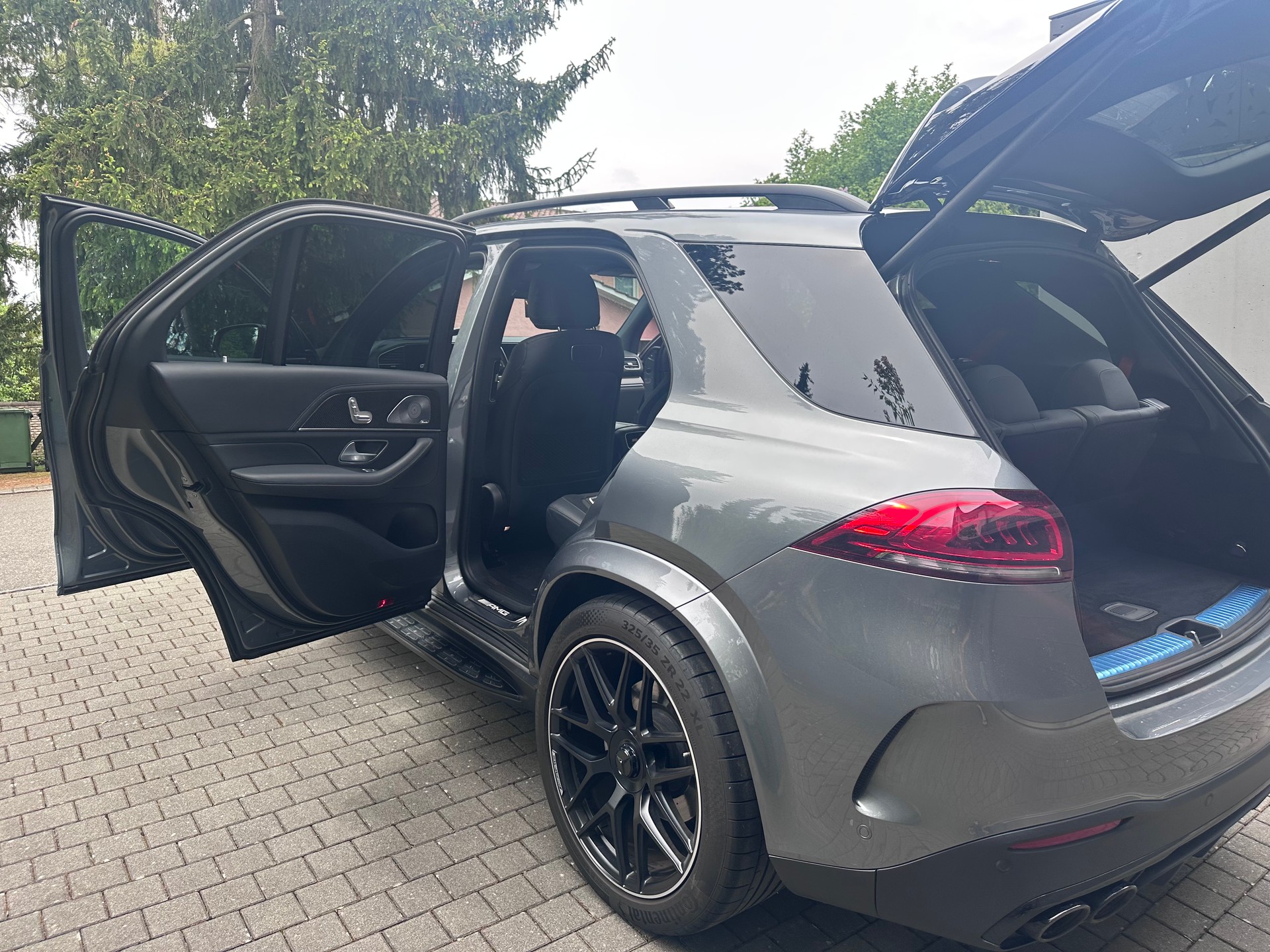 MERCEDES-BENZ GLE 53 AMG 4matic+-image-2