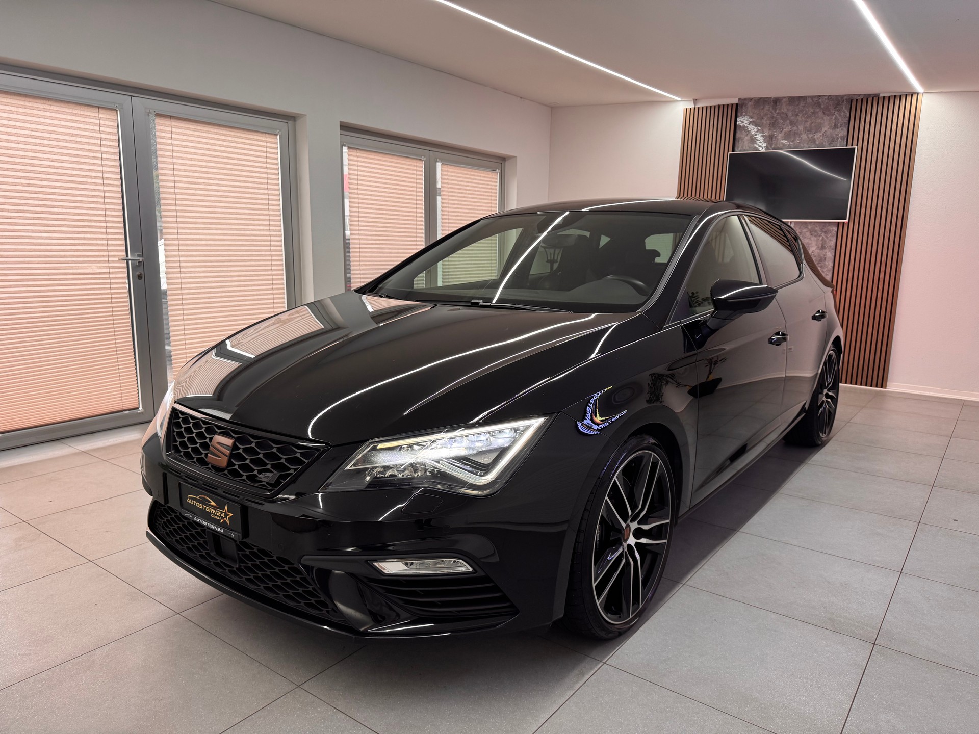 SEAT Leon 2.0 TSI SWISS Cupra 290 DSG*CH-Fahrzeug*