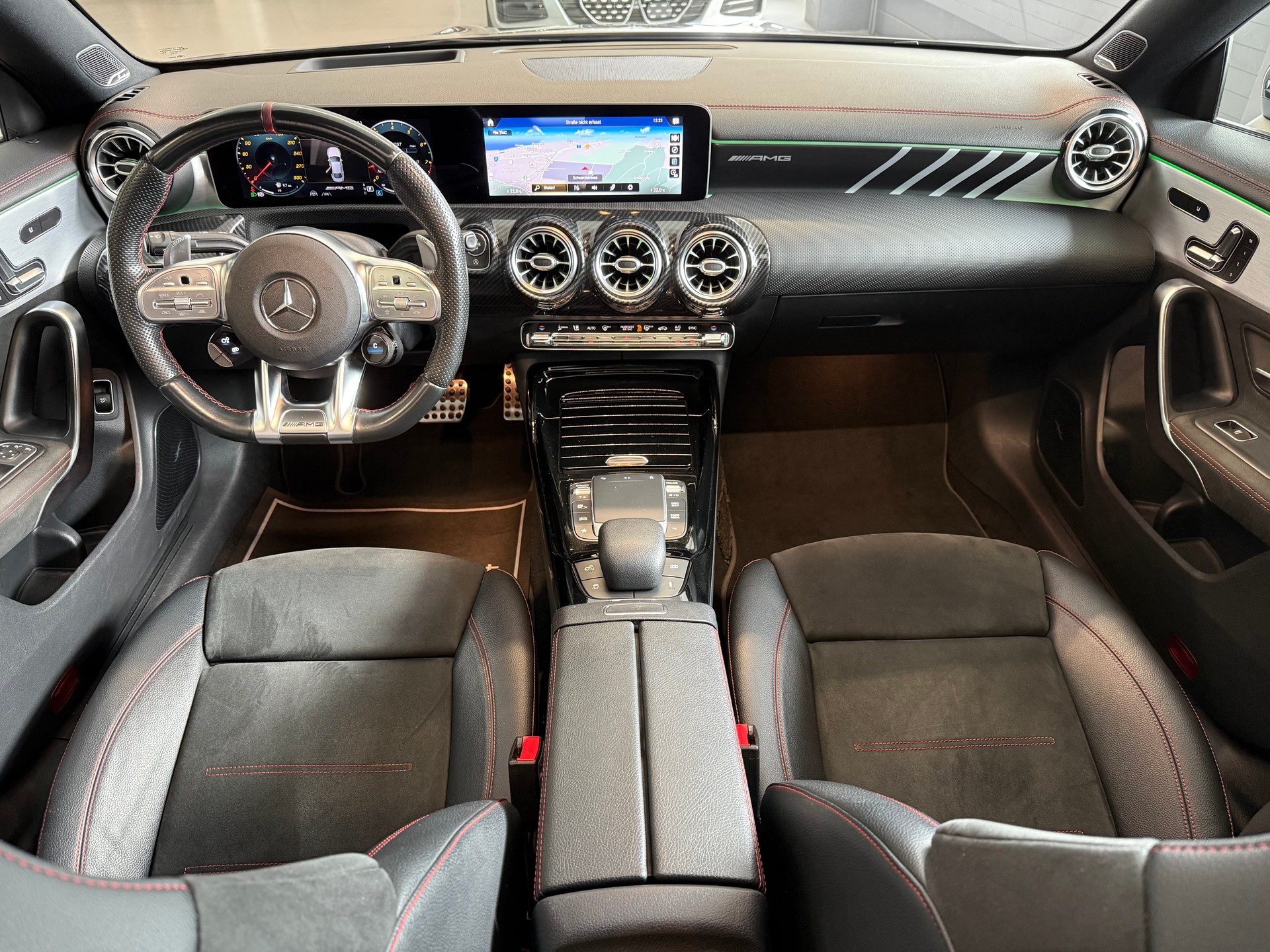 MERCEDES-BENZ CLA 45 S AMG 4Matic+ 8G-DCT-image-19