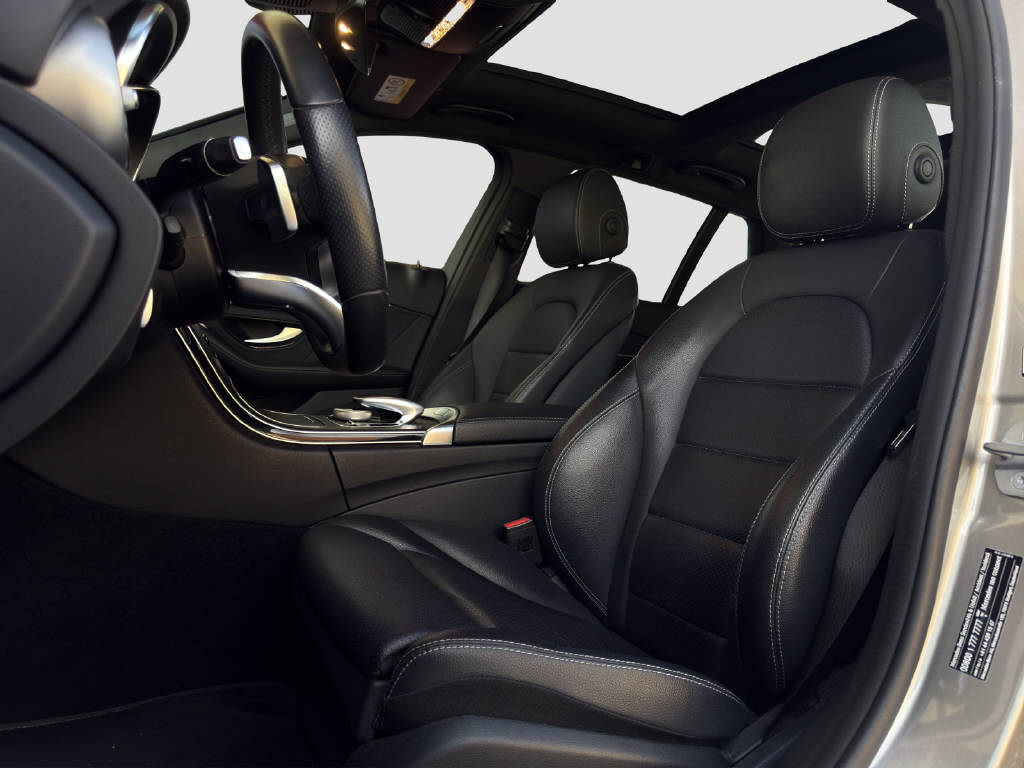 MERCEDES-BENZ C 220 d AMG Line 4matic T-Modell-image-8