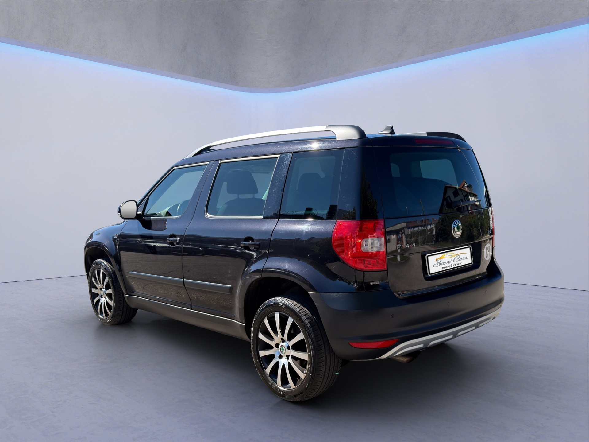SKODA Yeti 2.0 TDI AllDrive 4x4 DSG-showroom-element-3