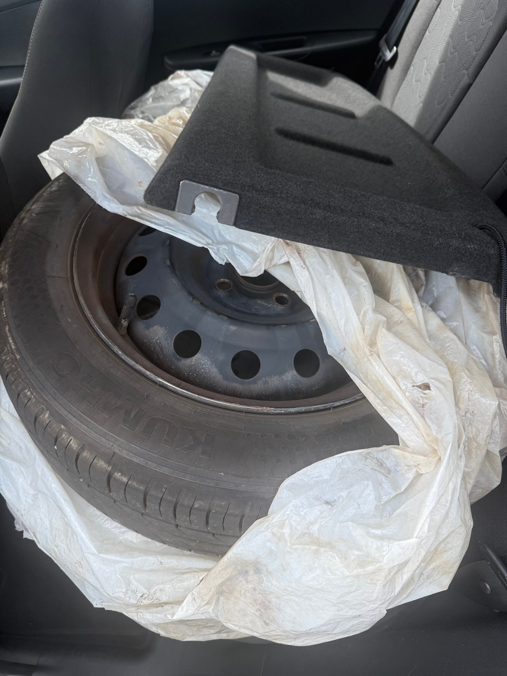 HYUNDAI i20 1.2 Comfort-image-6