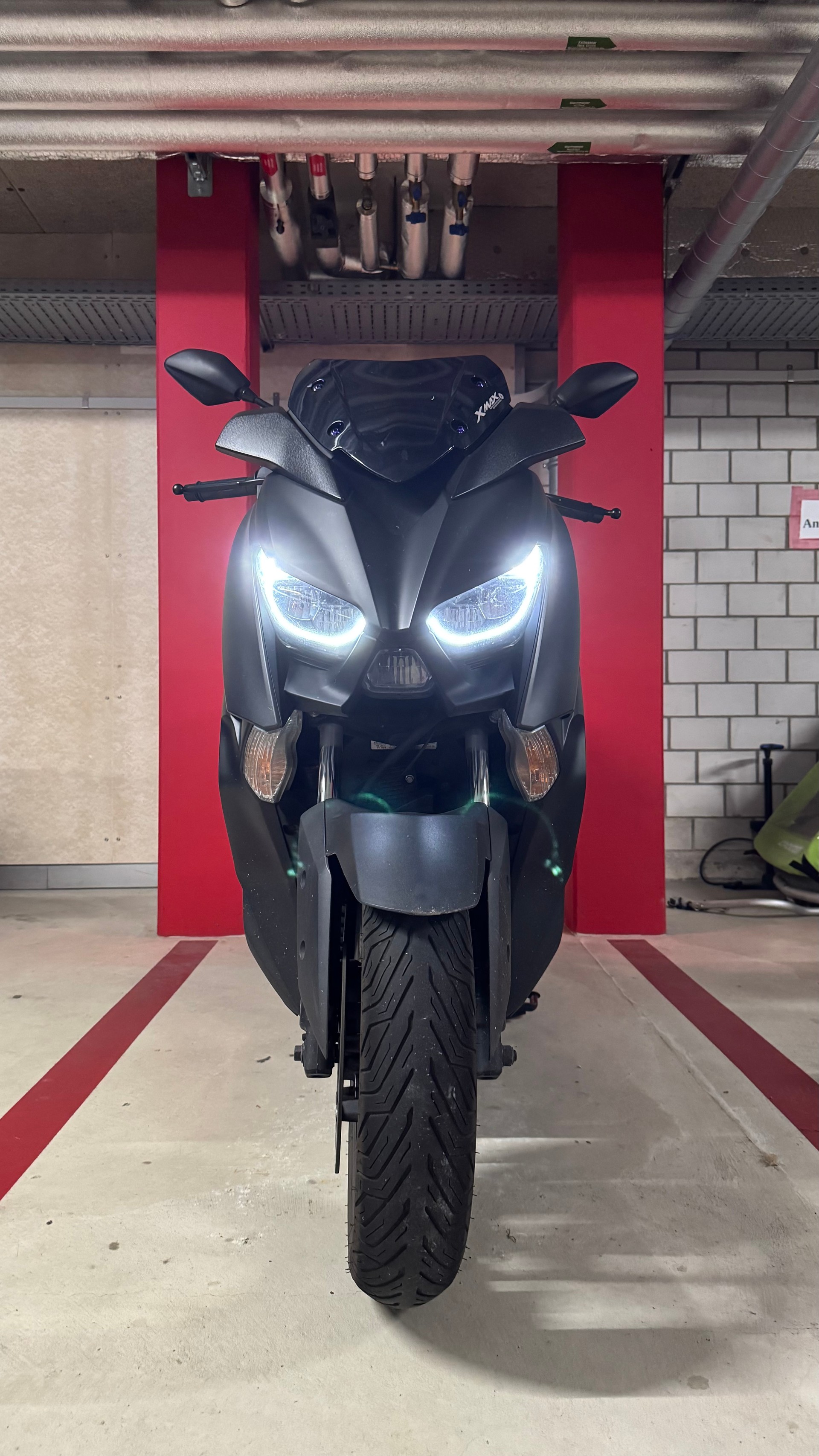 YAMAHA X-Max CZD 300 ABS-image-4