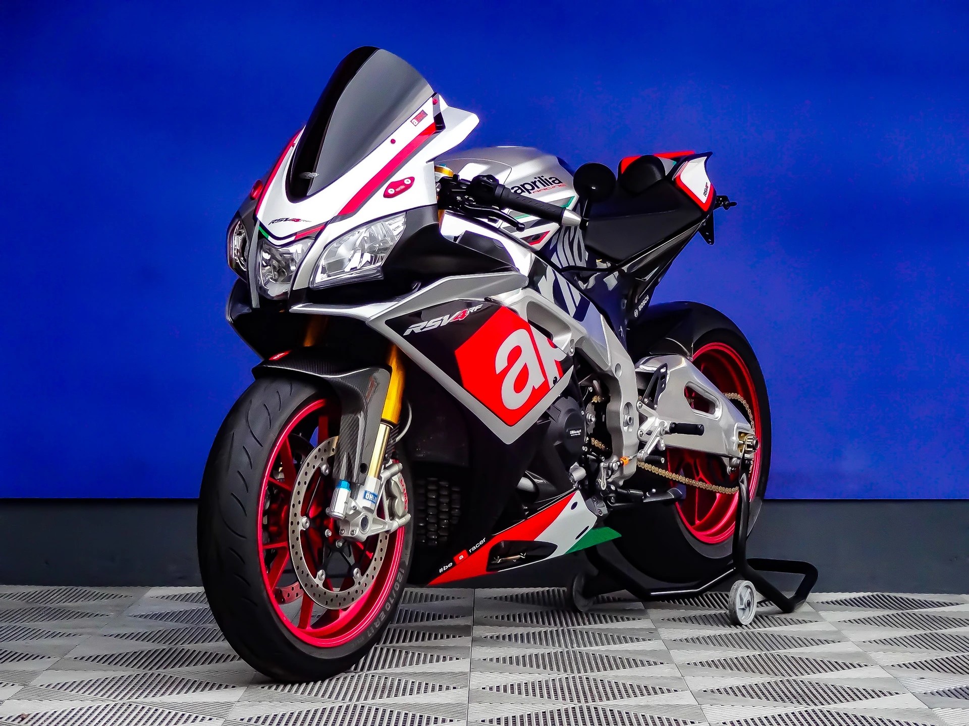 APRILIA RSV4 RF-image-4
