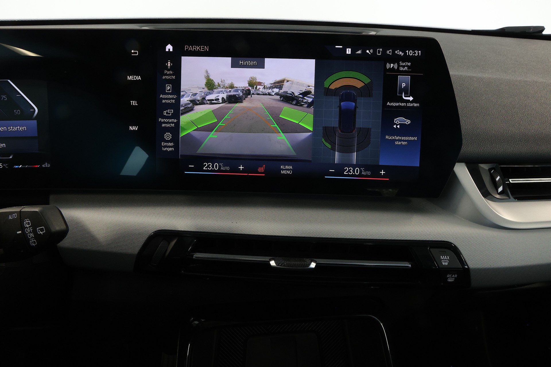 BMW X1 23d xDrive-image-10