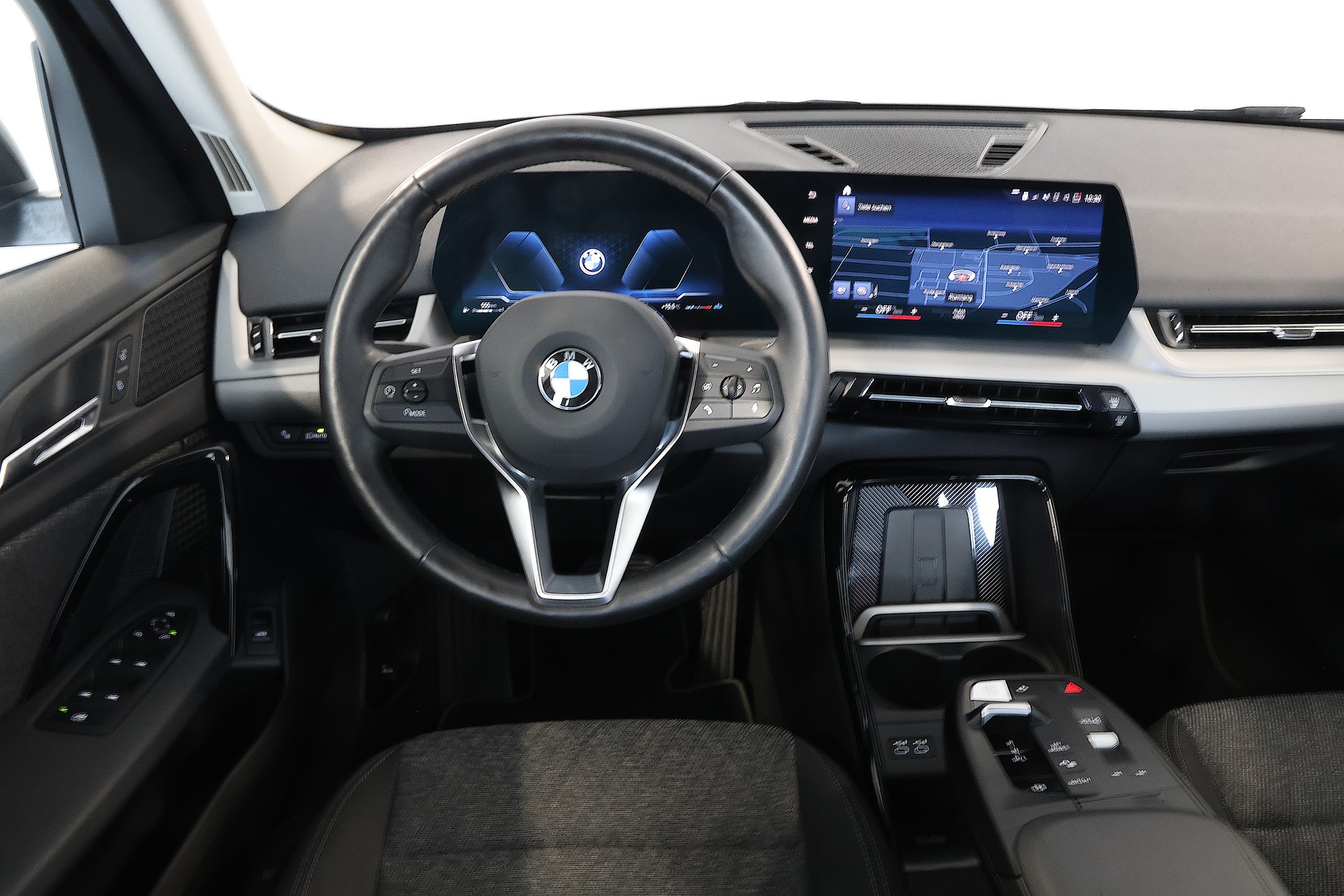 BMW X1 23d xDrive-image-9