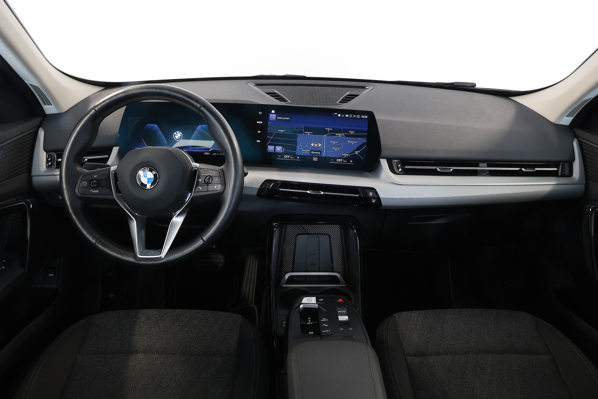BMW X1 23d xDrive-image-8