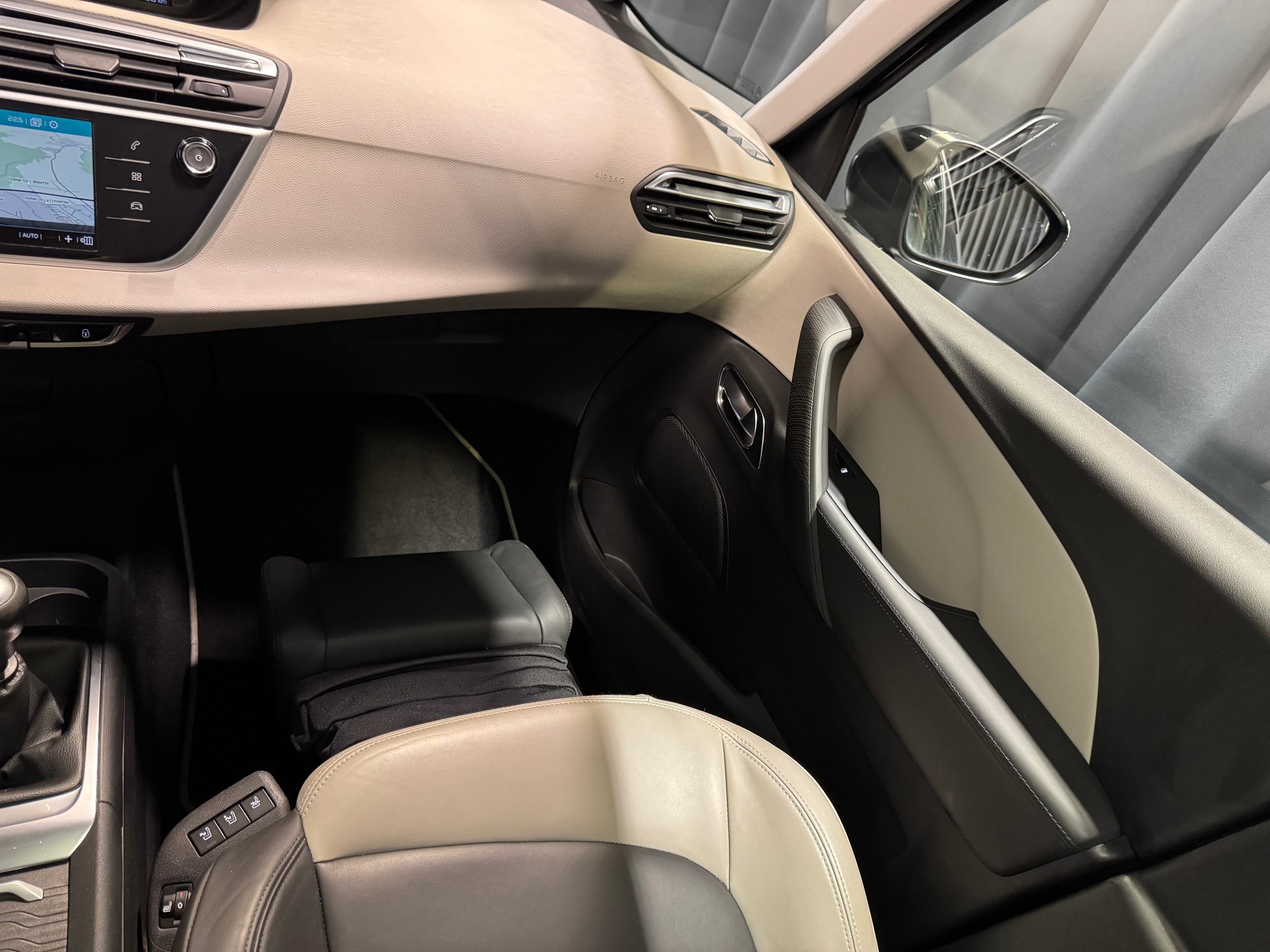 CITROEN Grand C4 Picasso 1.2 Pure Tech Shine (15)-image-18