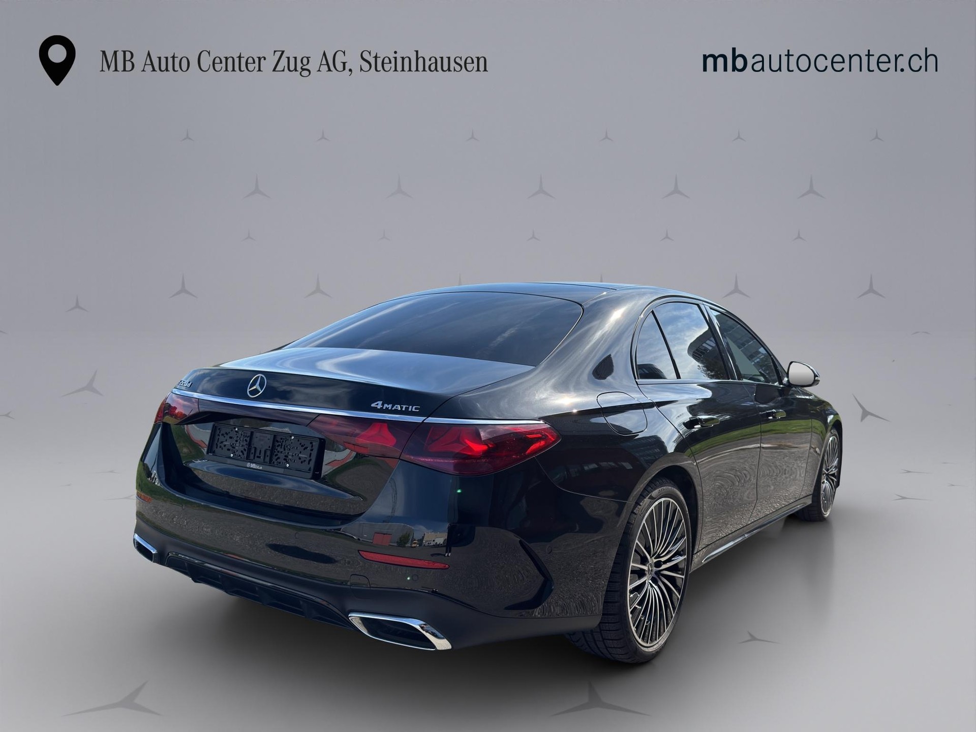 MERCEDES-BENZ E 220 d AMG Line 4matic-image-5
