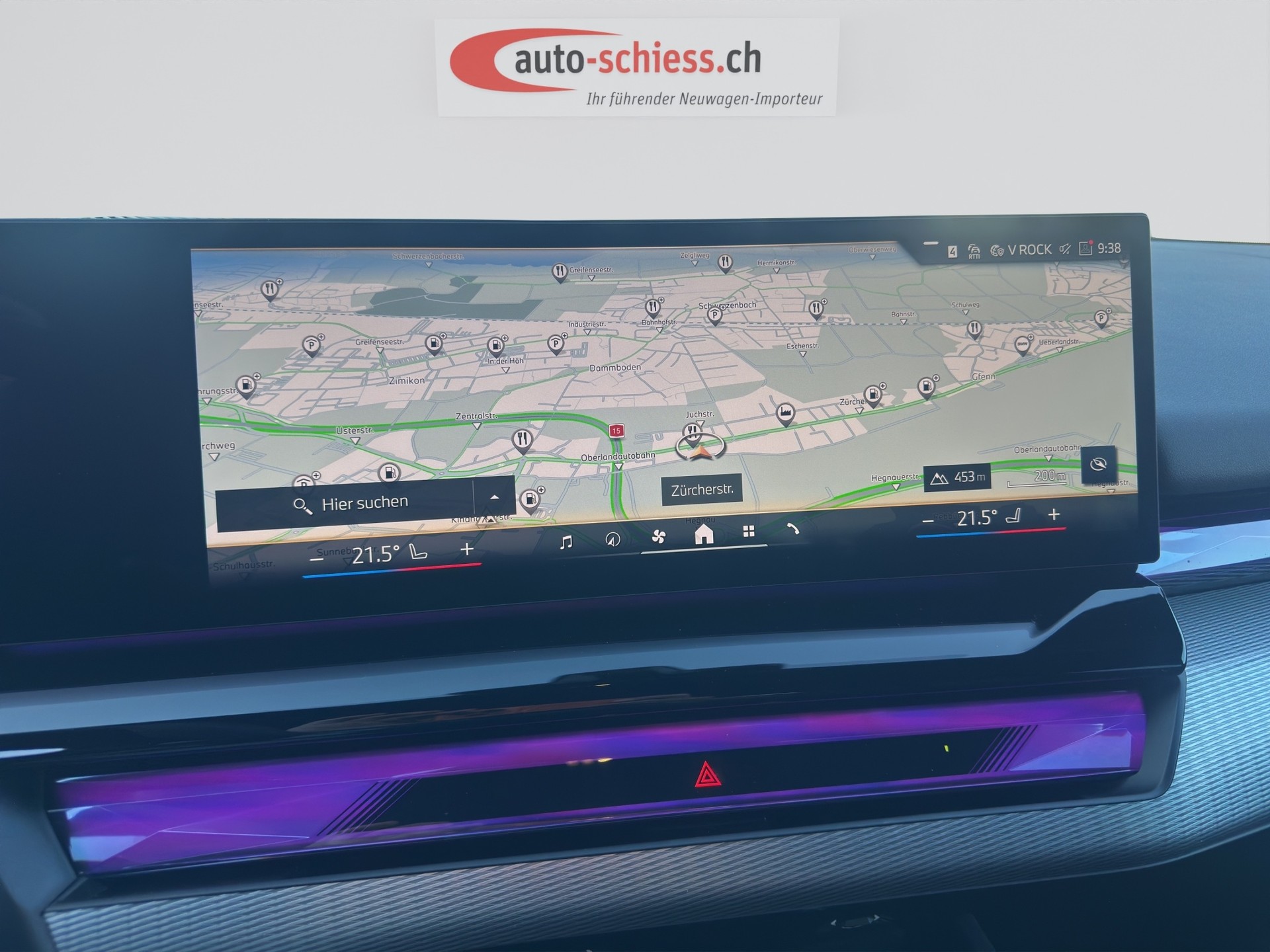 BMW 520i sDrive 48V Touring M Sport Steptronic Shadow Line-image-12