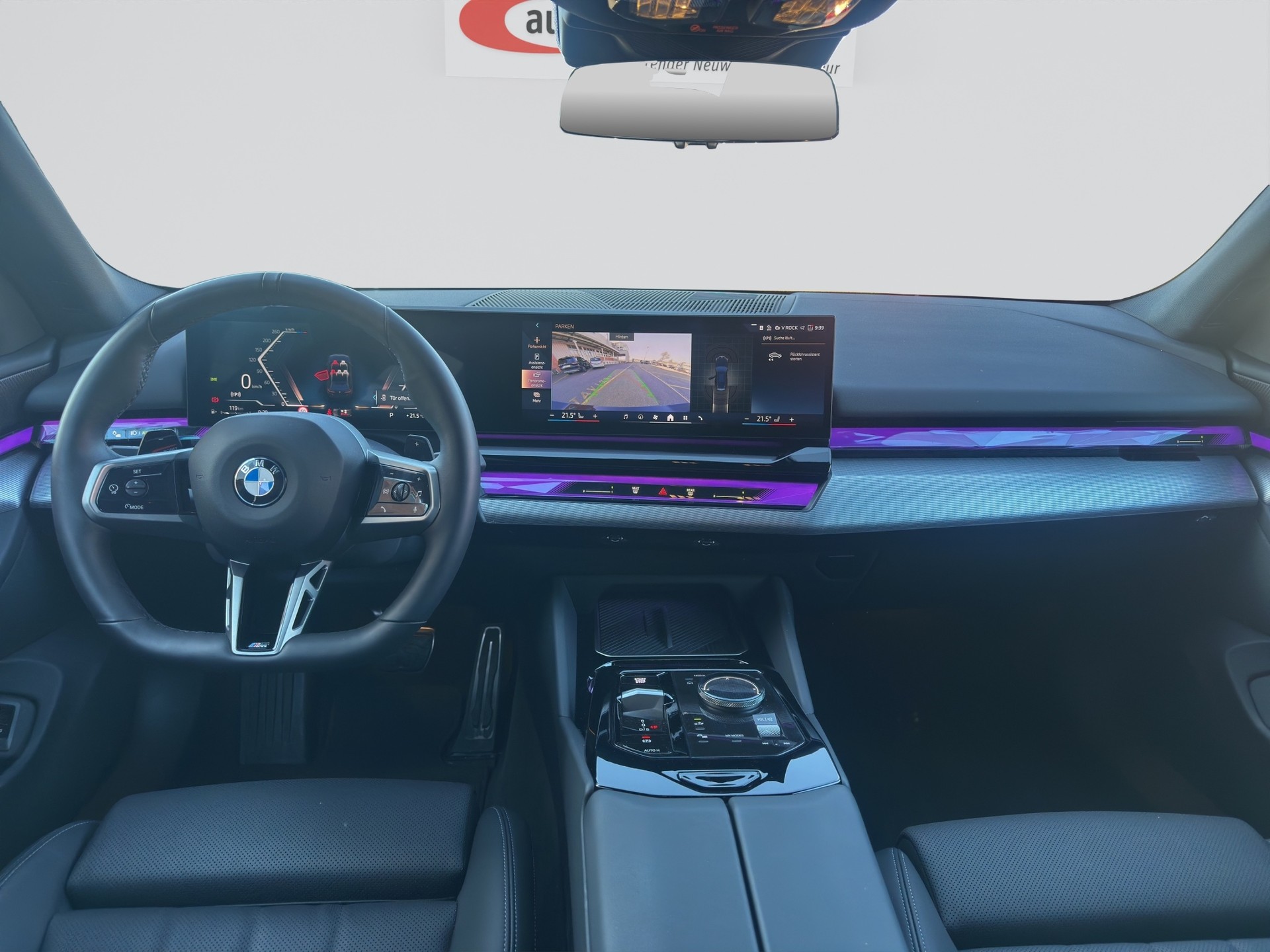 BMW 520i sDrive 48V Touring M Sport Steptronic Shadow Line-image-15