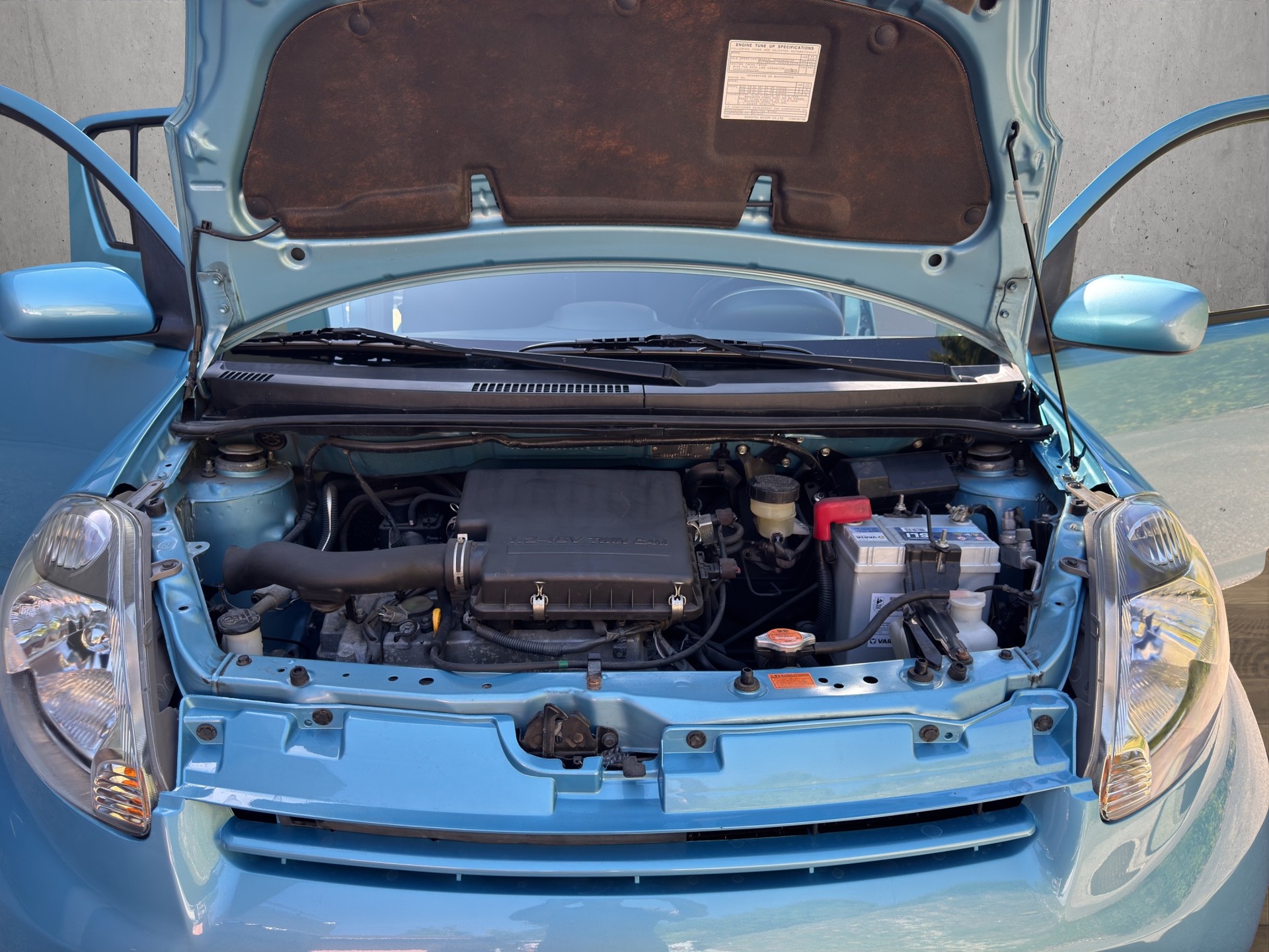 DAIHATSU Sirion 1.3 eco-4WD Automatic-image-13