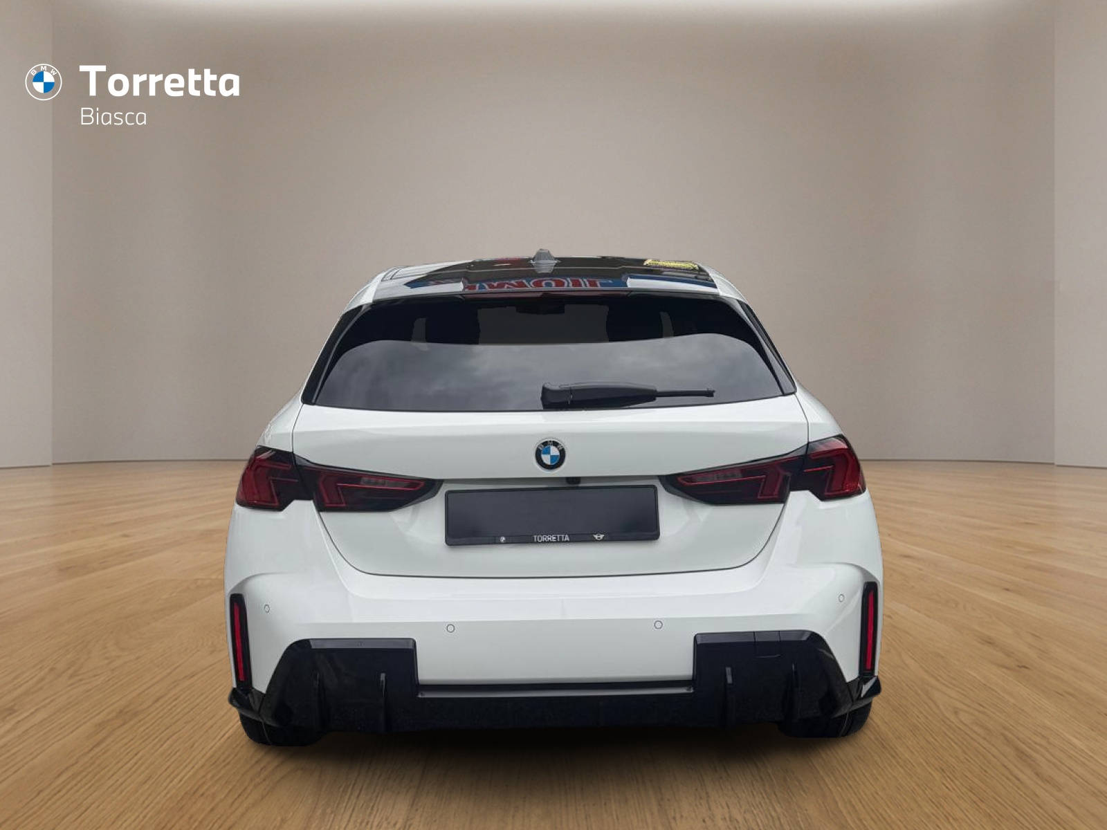BMW 116 Steptronic M Sport-showroom-element-3