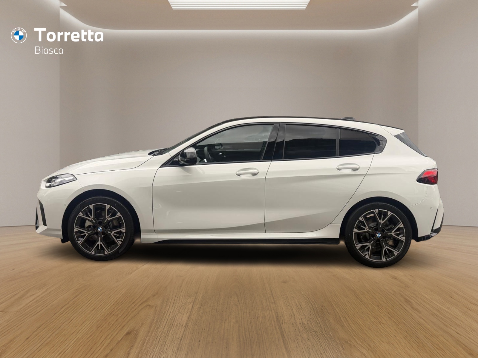 BMW 116 Steptronic M Sport-showroom-element-1