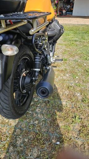 MOTO GUZZI V7 III Stone 750 ABS-image-9