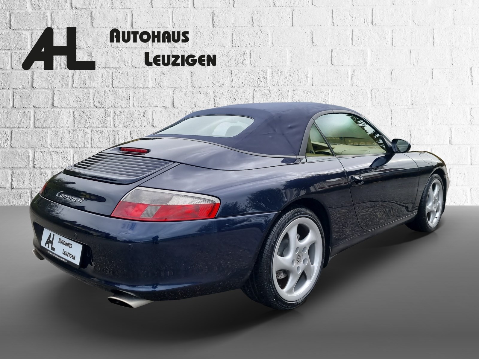 PORSCHE 911 Carrera 4 Cabrio-image-4