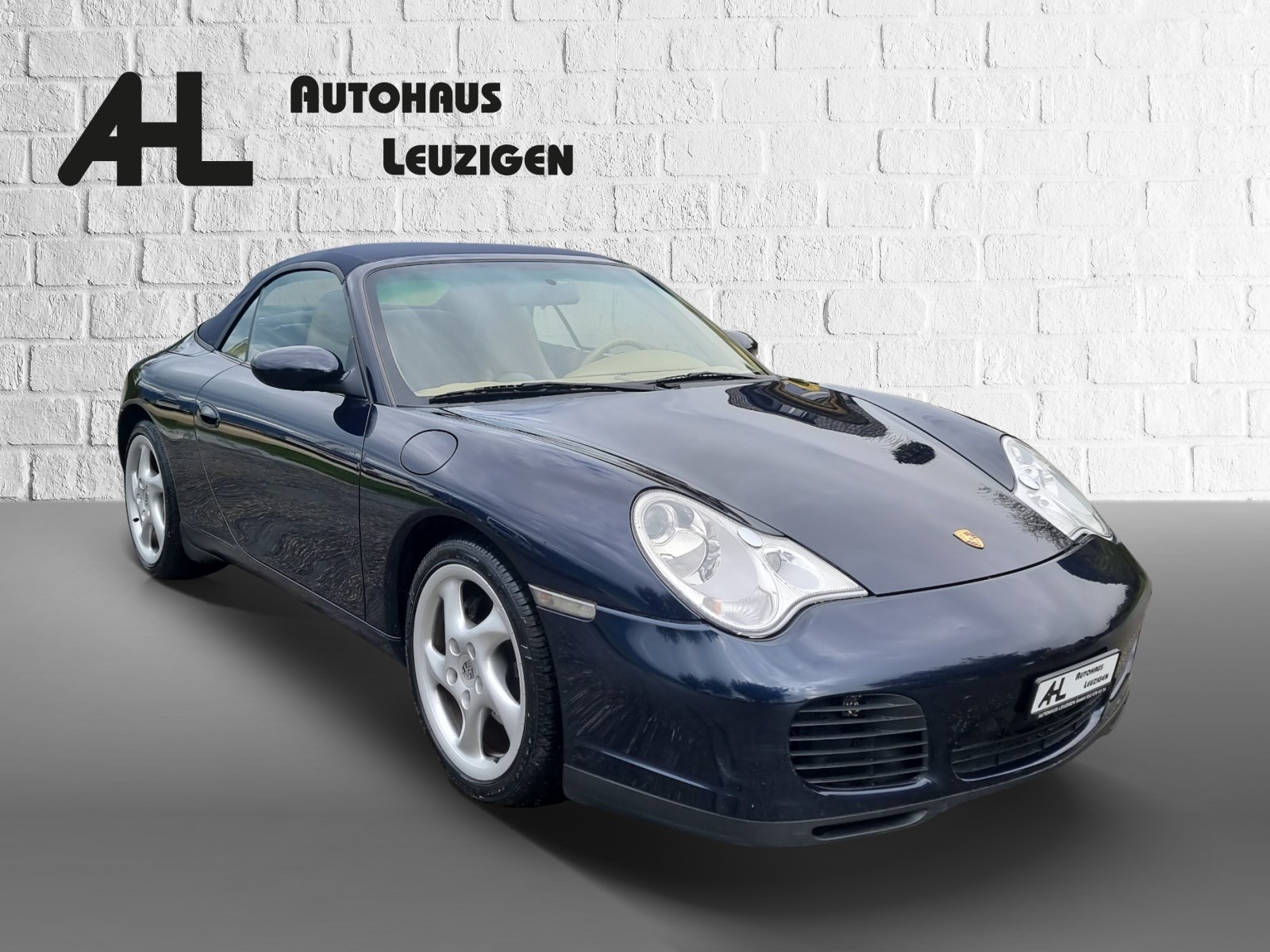 PORSCHE 911 Carrera 4 Cabrio-image-7