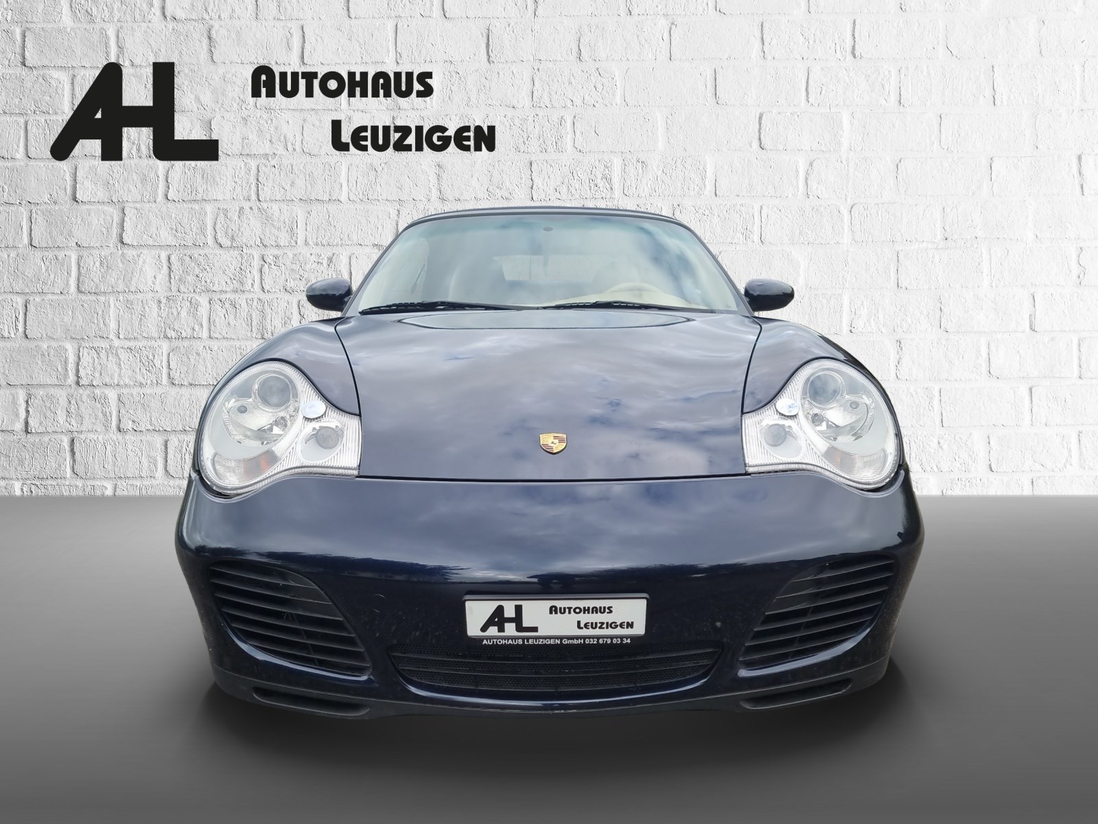 PORSCHE 911 Carrera 4 Cabrio-image-6