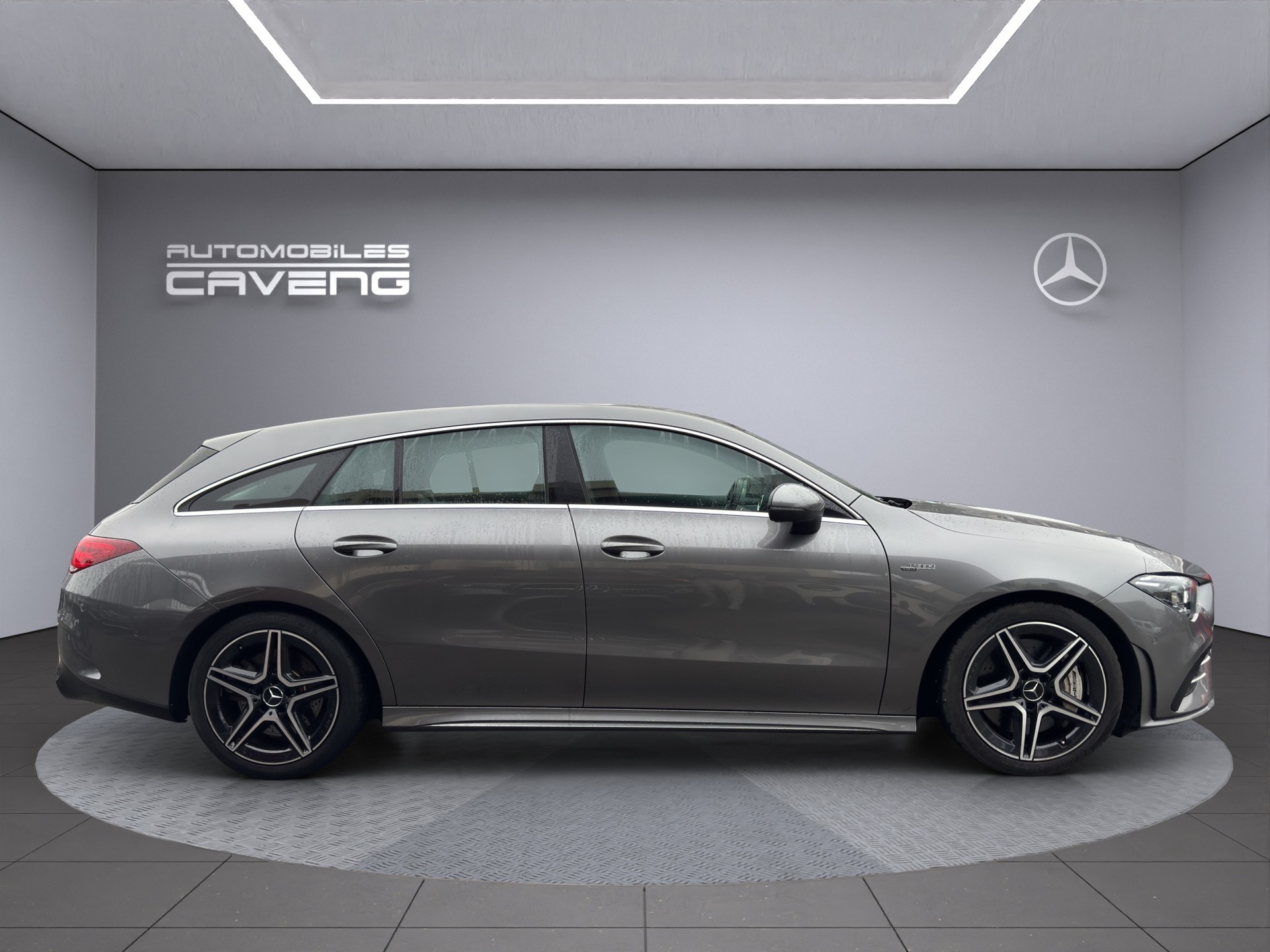 MERCEDES-BENZ CLA Shooting Brake 35 AMG 4Matic 7G-DCT-image-5