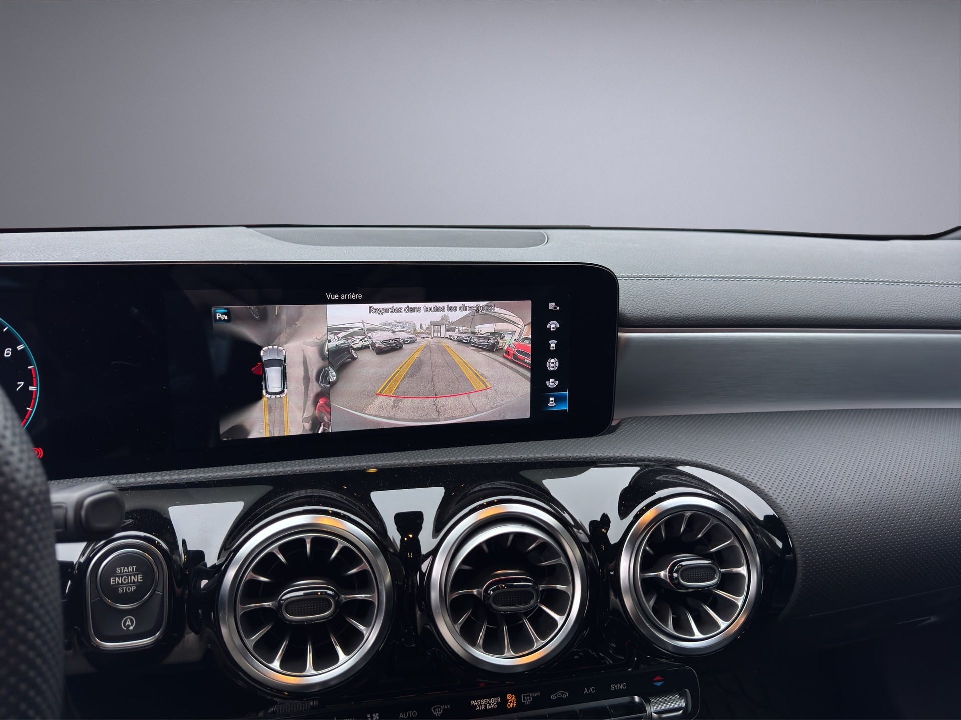 MERCEDES-BENZ CLA Shooting Brake 35 AMG 4Matic 7G-DCT-image-13