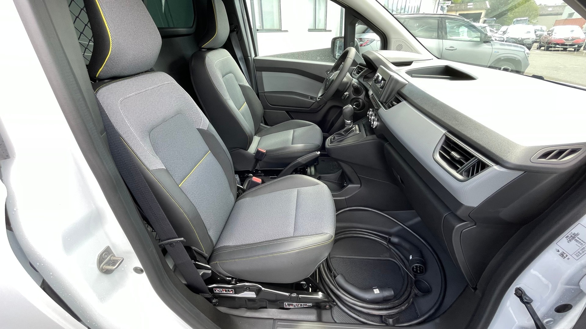 RENAULT Kangoo van E-Tech Electric EV45 11kW Extra-image-9