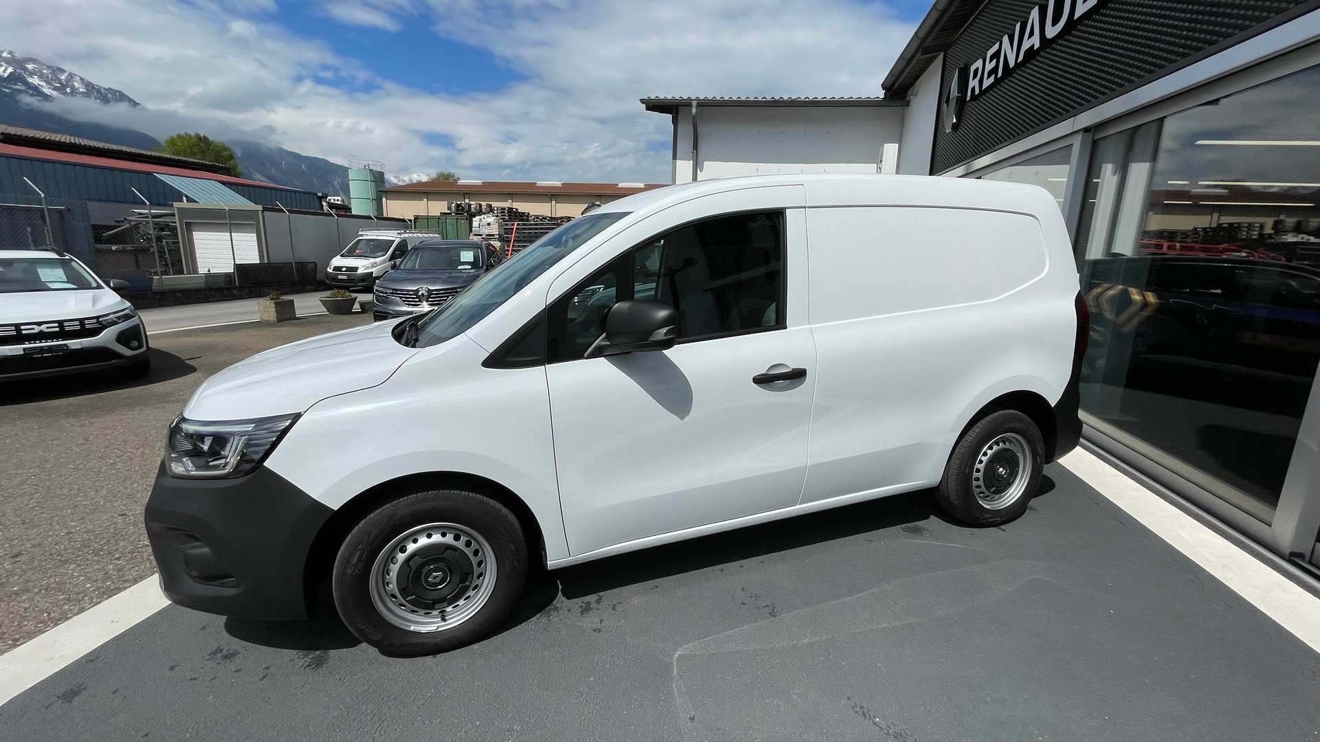 RENAULT Kangoo van E-Tech Electric EV45 11kW Extra-showroom-element-3