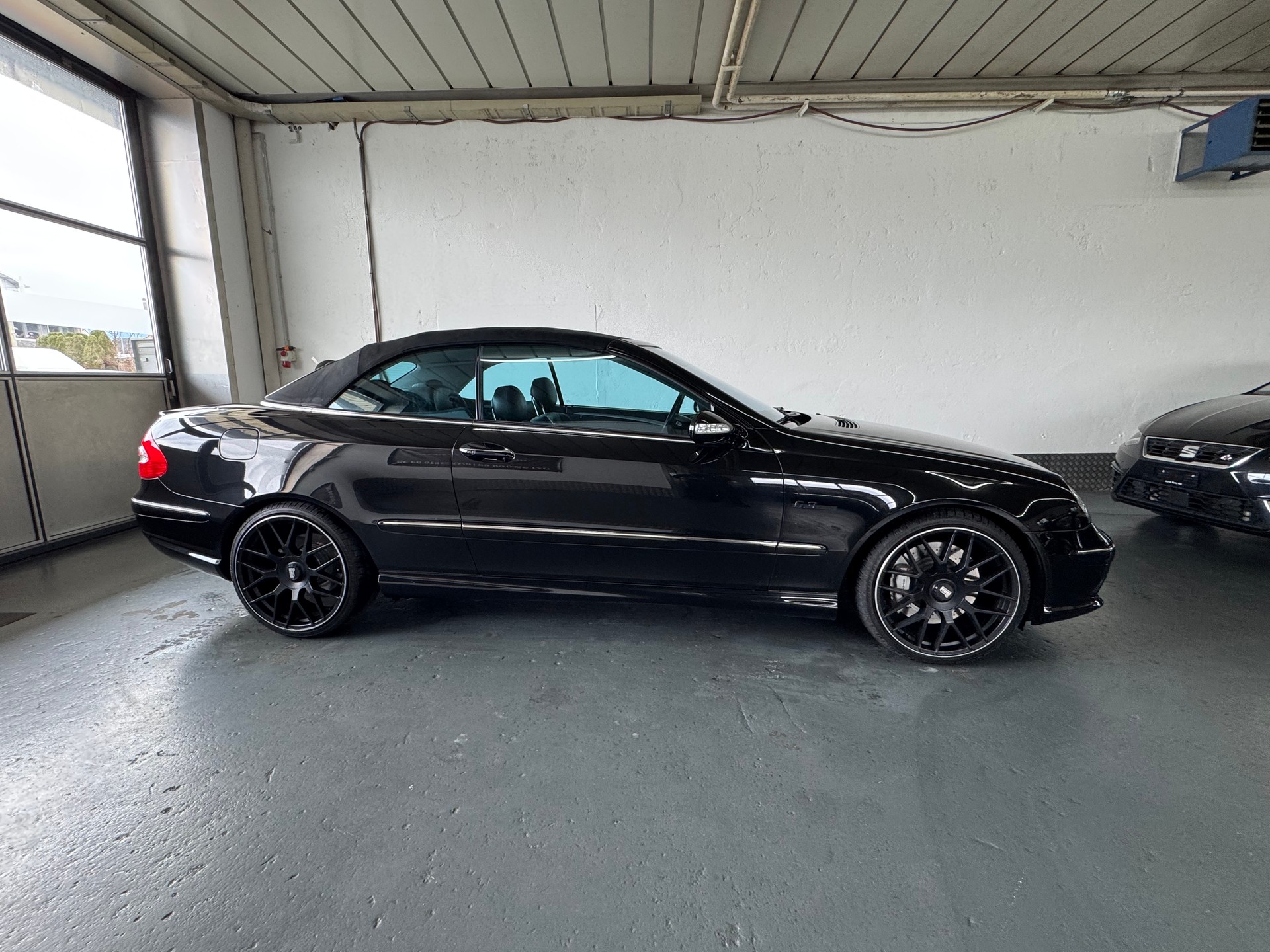 MERCEDES-BENZ CLK 55 AMG Avantgarde Automatic-image-13