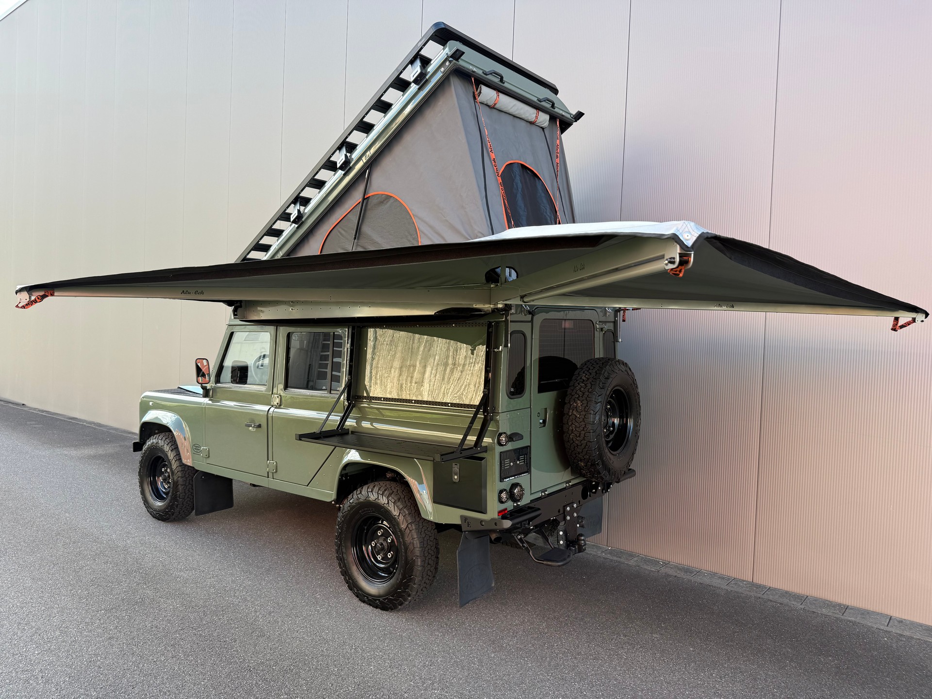 LAND ROVER Defender 110 300TDi Weltreisefahrzeug-image-8