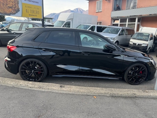 AUDI A3 Sportback 45 TFSI e S line S-tronic-image-1