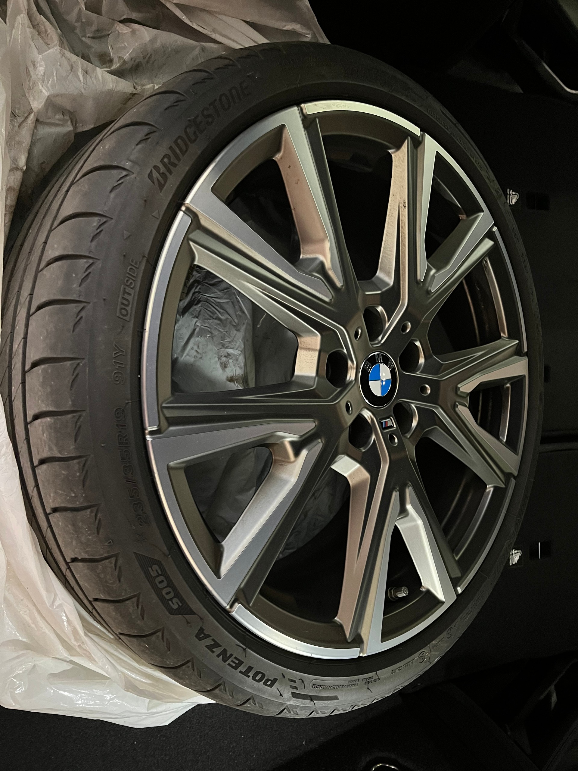 BMW M135i xDrive Steptronic-image-7