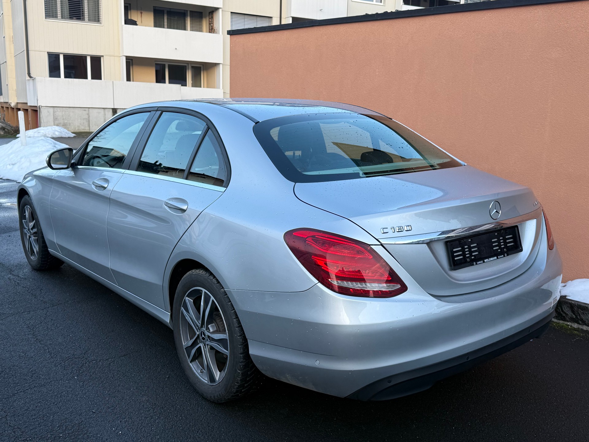 MERCEDES-BENZ C 180 BlueTEC-image-2