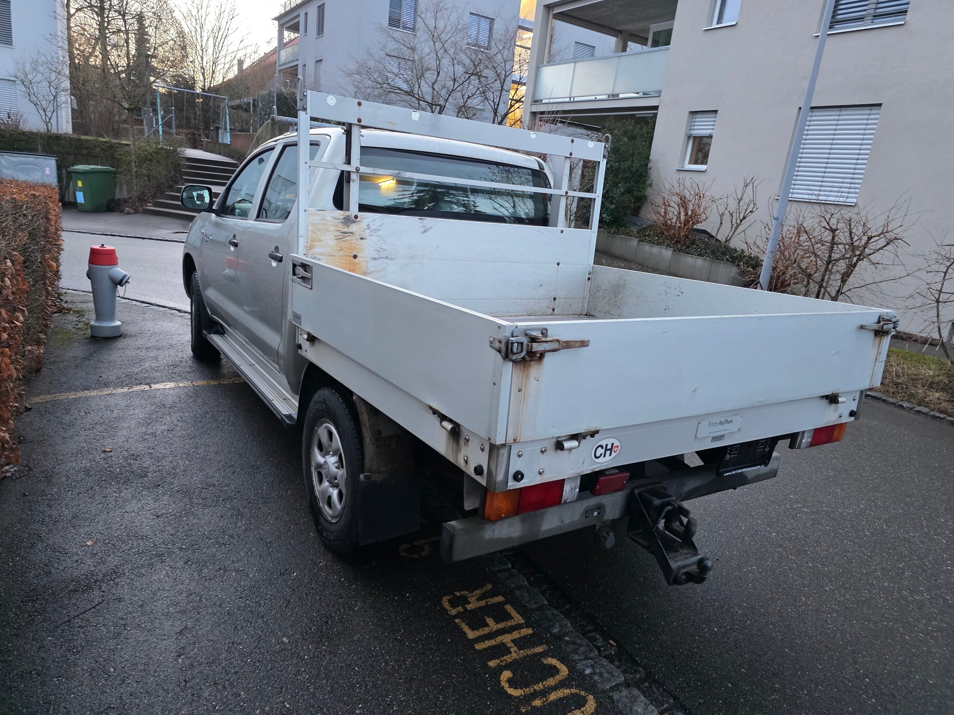 TOYOTA Hilux 4x4 DoubleCab LineaTerra-image-6