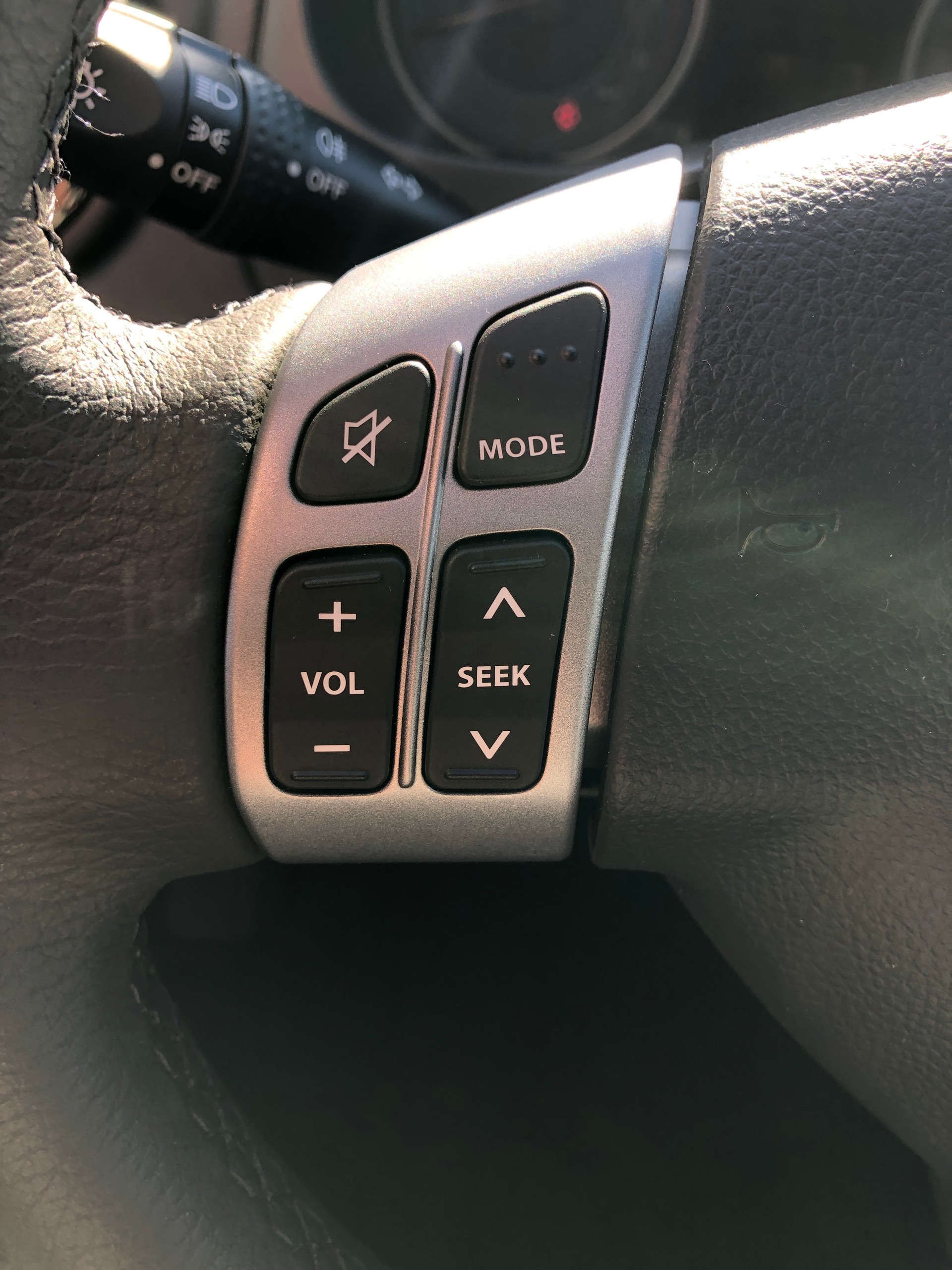 SUZUKI SX4 1.6 16V GL Top Barry 4WD-image-8