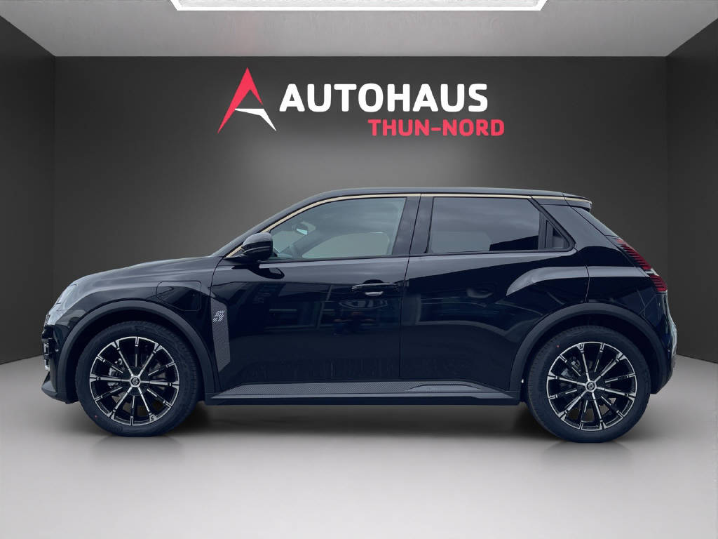 RENAULT R5 E-Tech Comfort Range techno-showroom-element-1