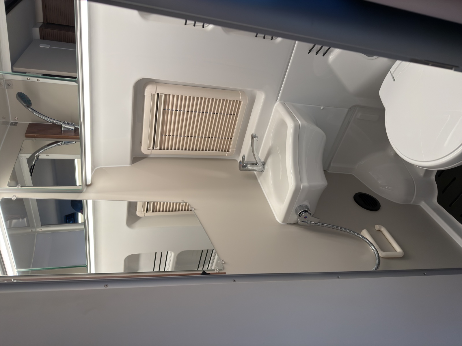 WESTFALIA Columbus 600E-image-20