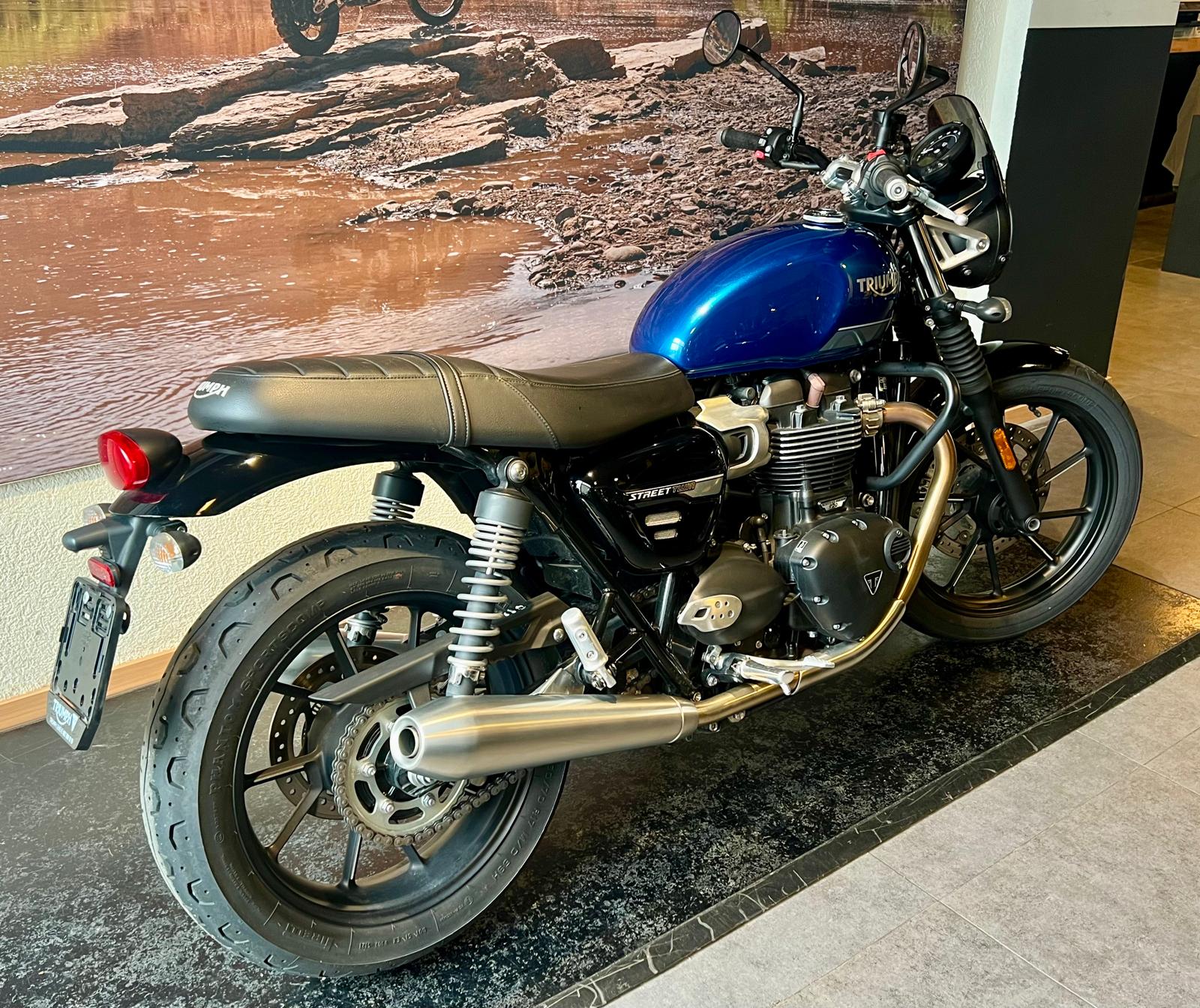 TRIUMPH Street Twin 900-image-5