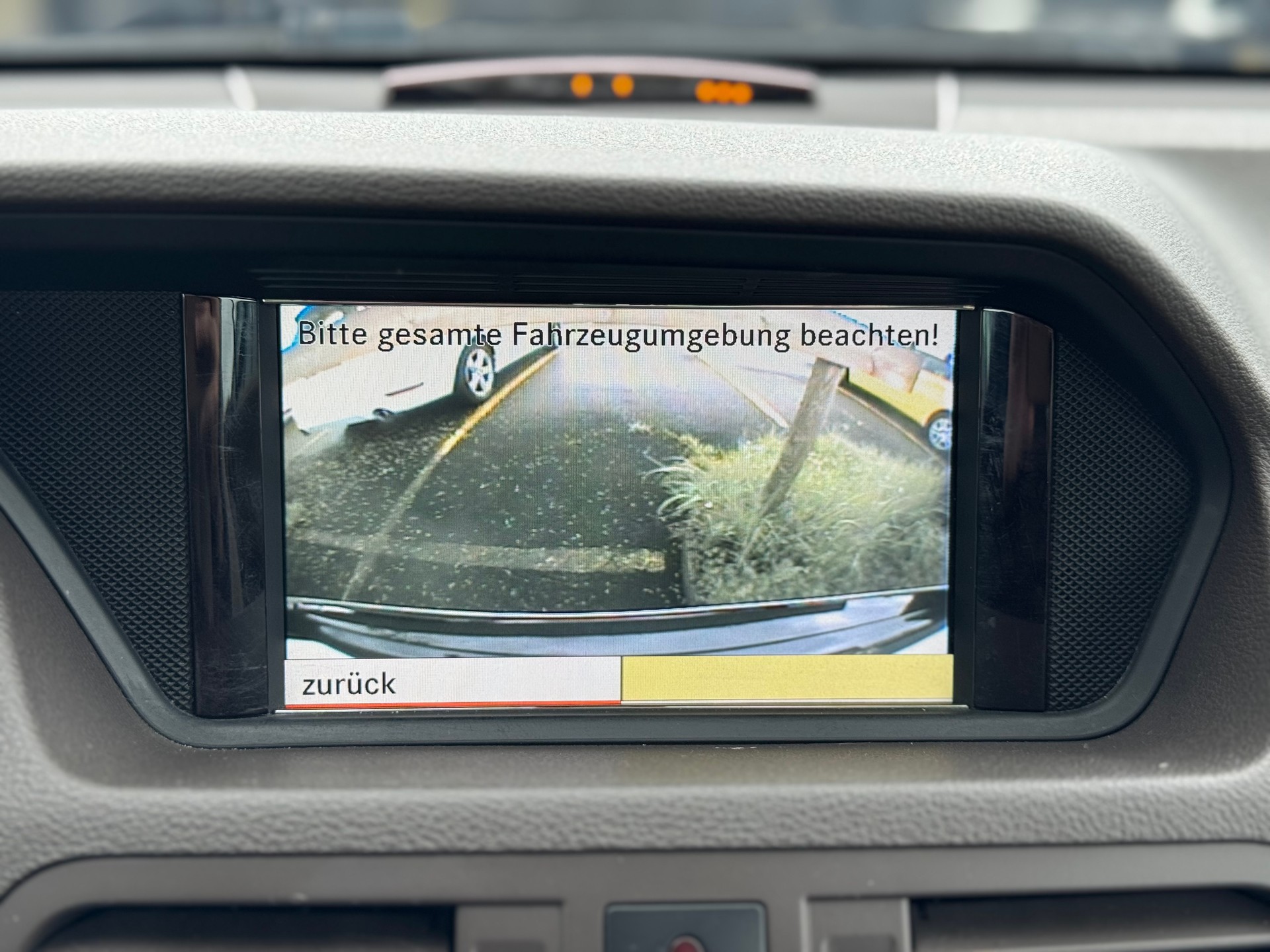 MERCEDES-BENZ E 350 CGI BlueEfficiency 7G-Tronic-image-14
