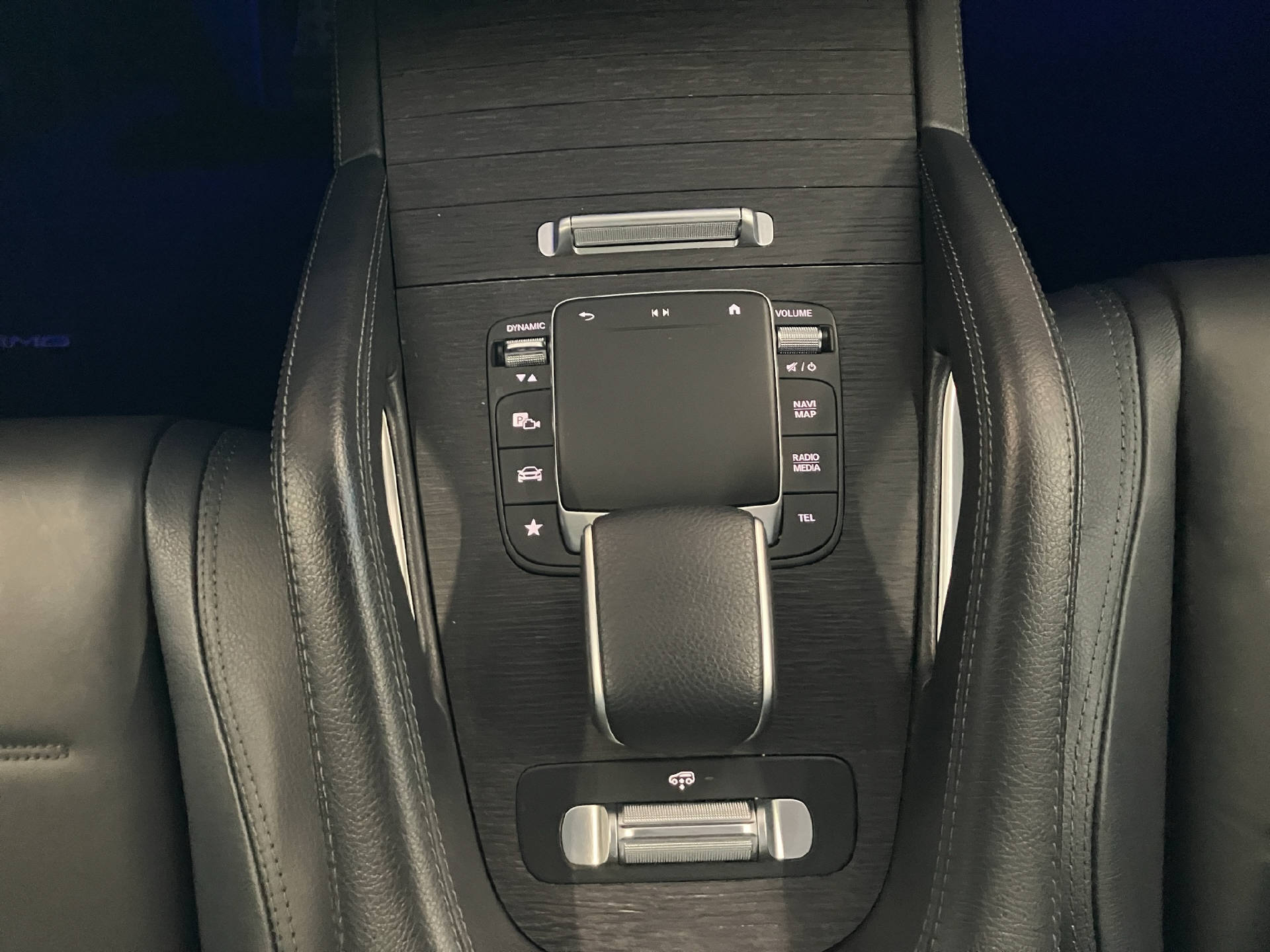 MERCEDES-BENZ GLE 350 de AMG Line 4MATIC-image-9