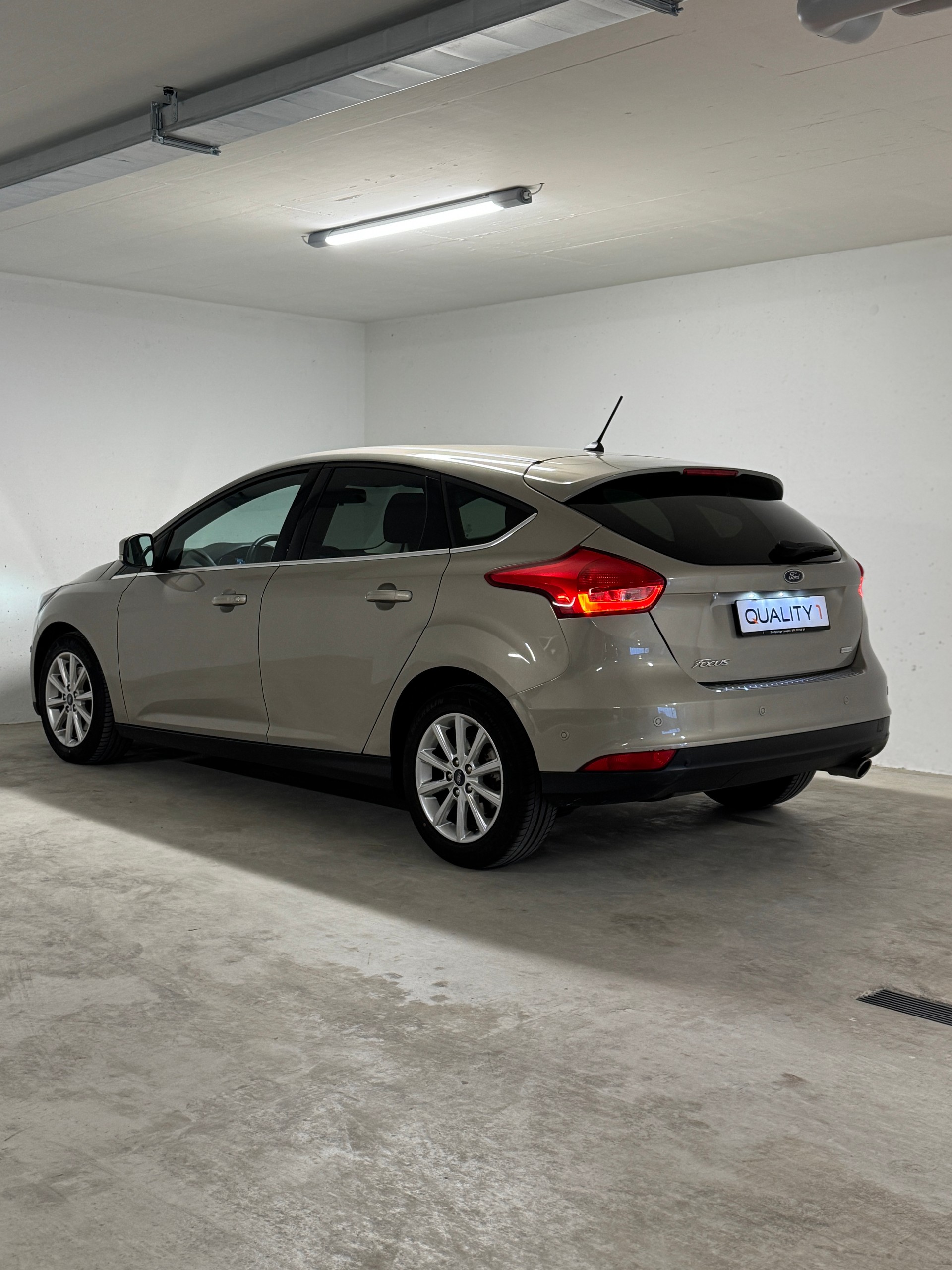 FORD Focus 1.5 SCTi Business-image-5