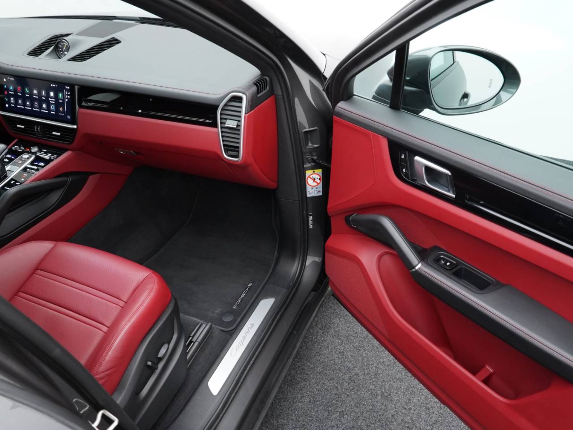 PORSCHE Cayenne E-Hybrid Coupé-image-20