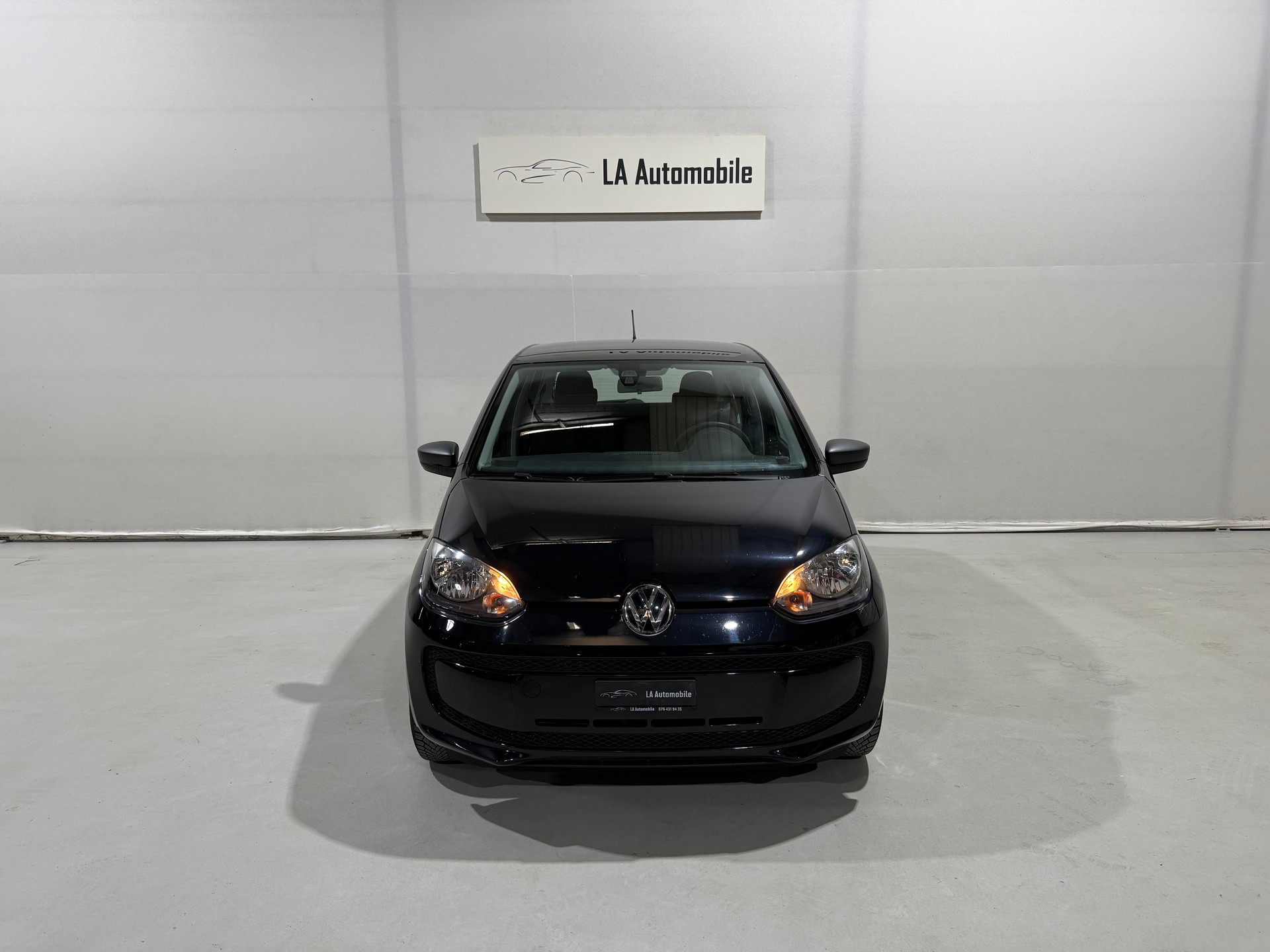 VW Up 1.0 move up-image-3