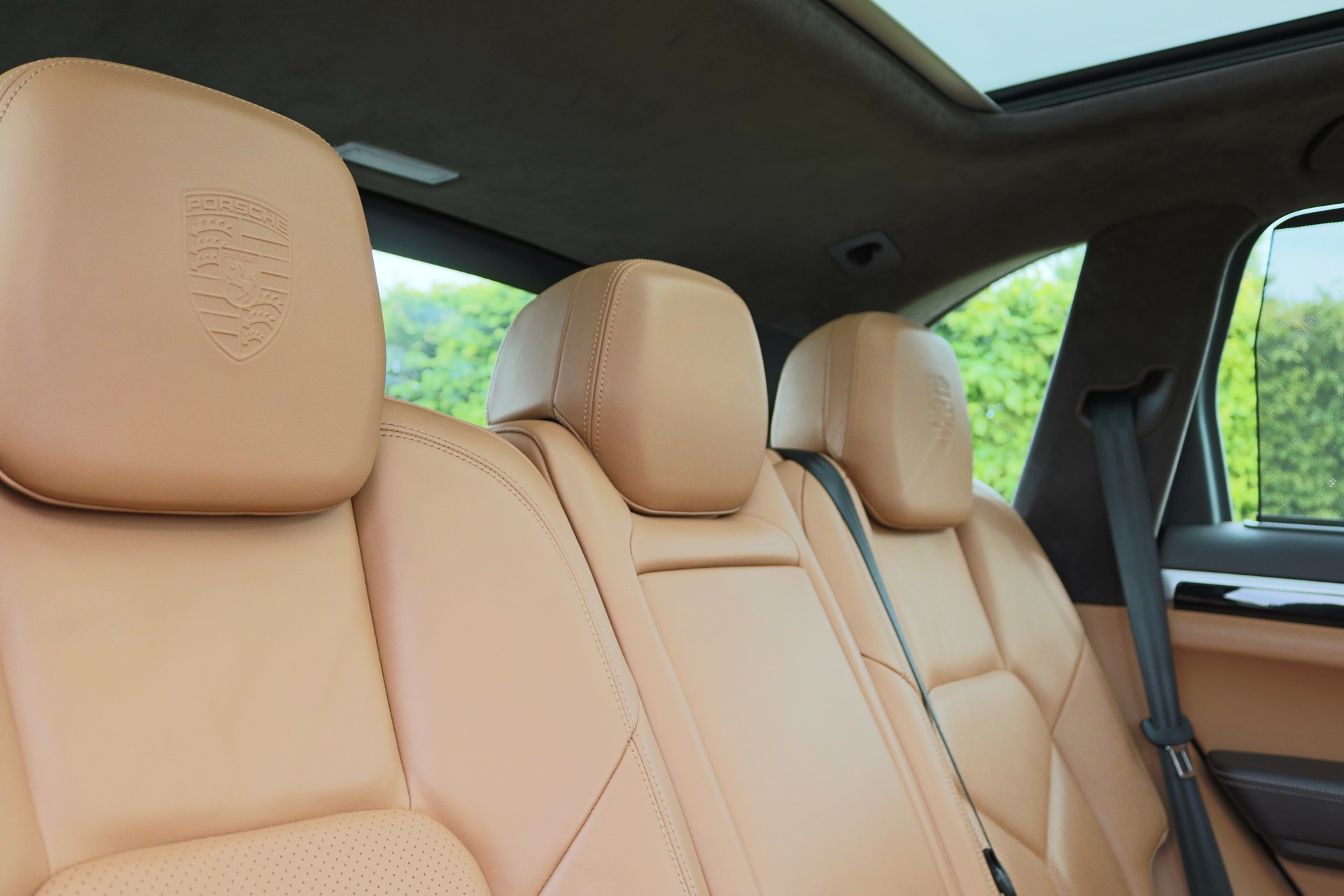 PORSCHE Cayenne S Diesel-image-12