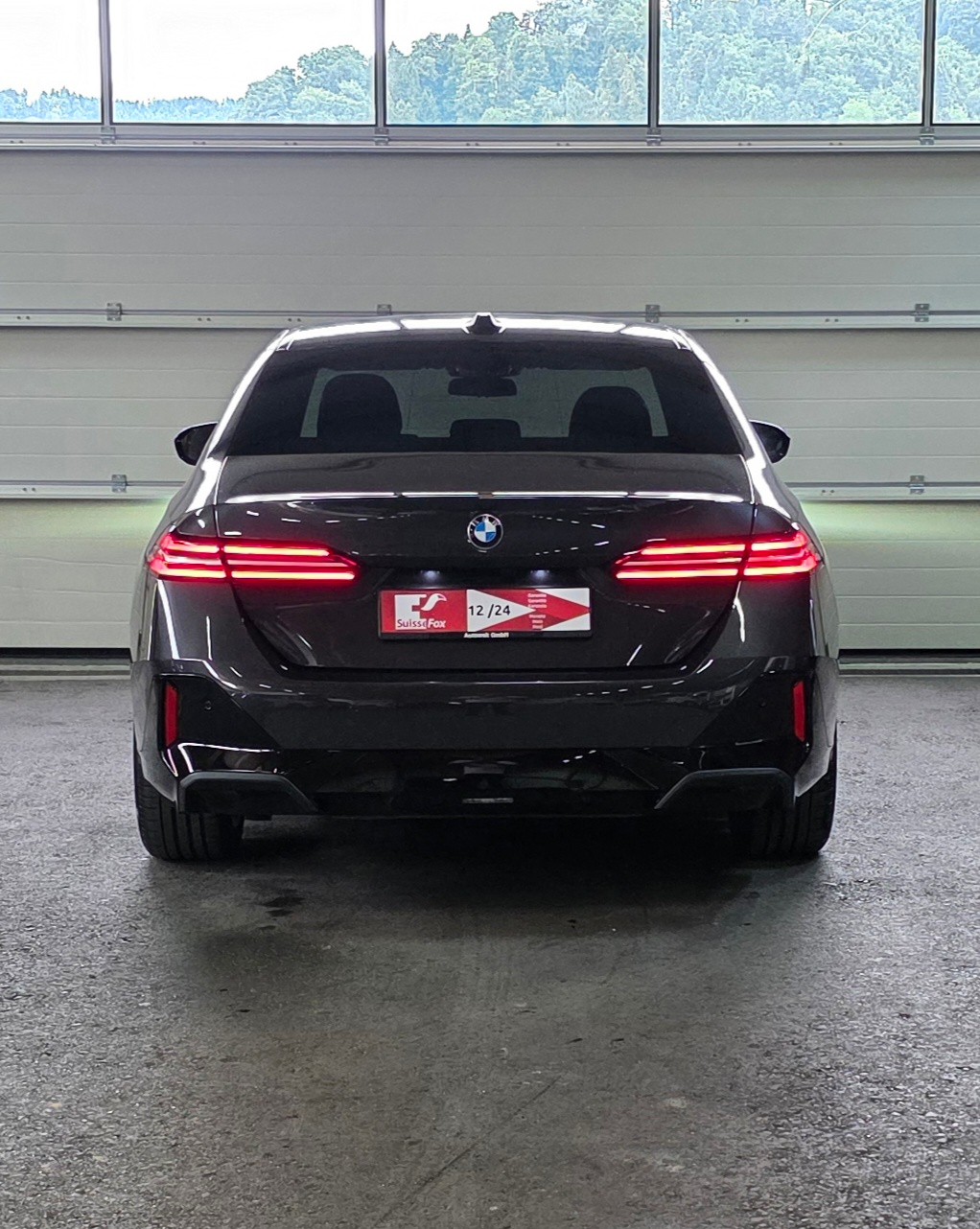 BMW 520i 48V M Sport Steptronic-showroom-element-3