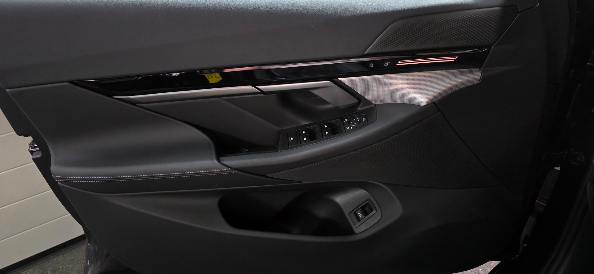 BMW 520i 48V M Sport Steptronic-image-15