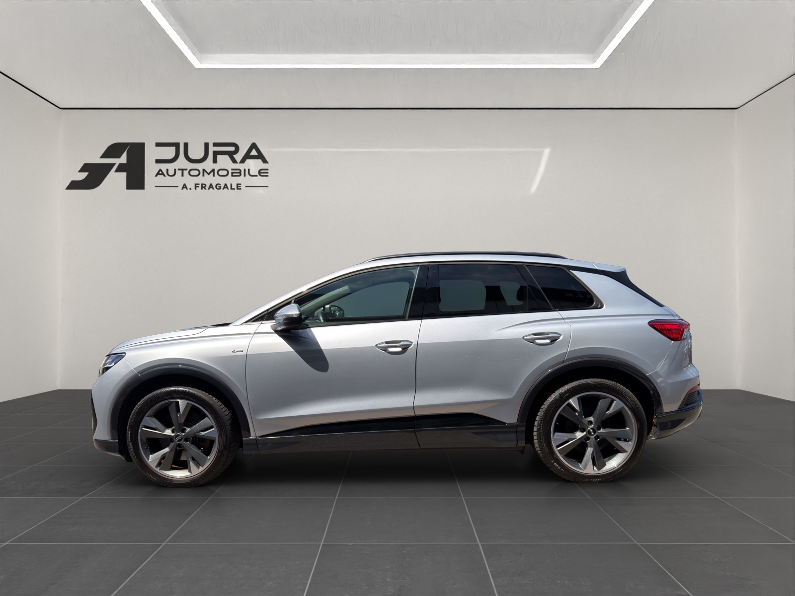 AUDI Q4 e-tron 50 quattro-image-3