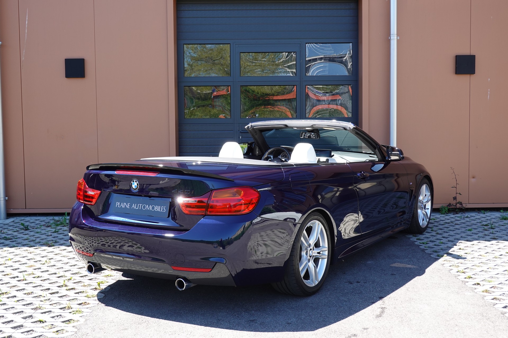 BMW 440i Cabriolet xDrive M Sport Steptronic - "CH Auto * Harman Kardon * Caméra * Sièges Sport * GPS * Tempomat Adap"-image-8